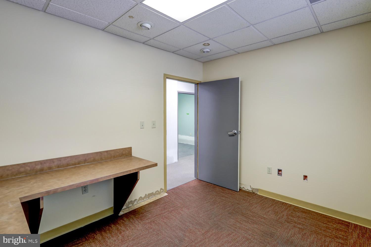 EAST HEMPFIELD TWP - Commercial Sale