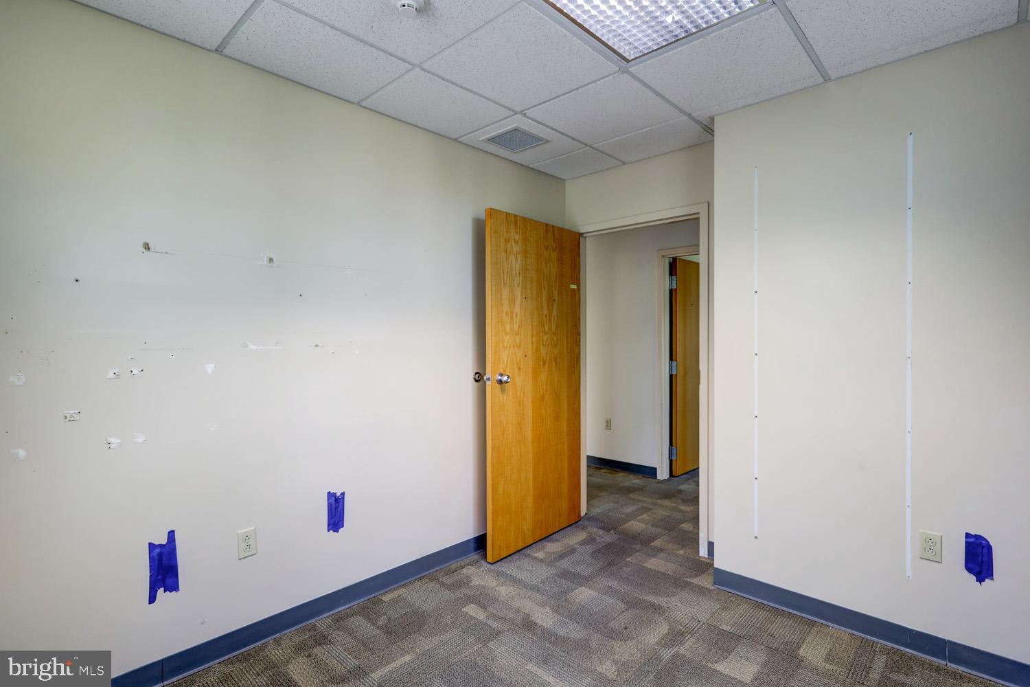 EAST HEMPFIELD TWP - Commercial Sale