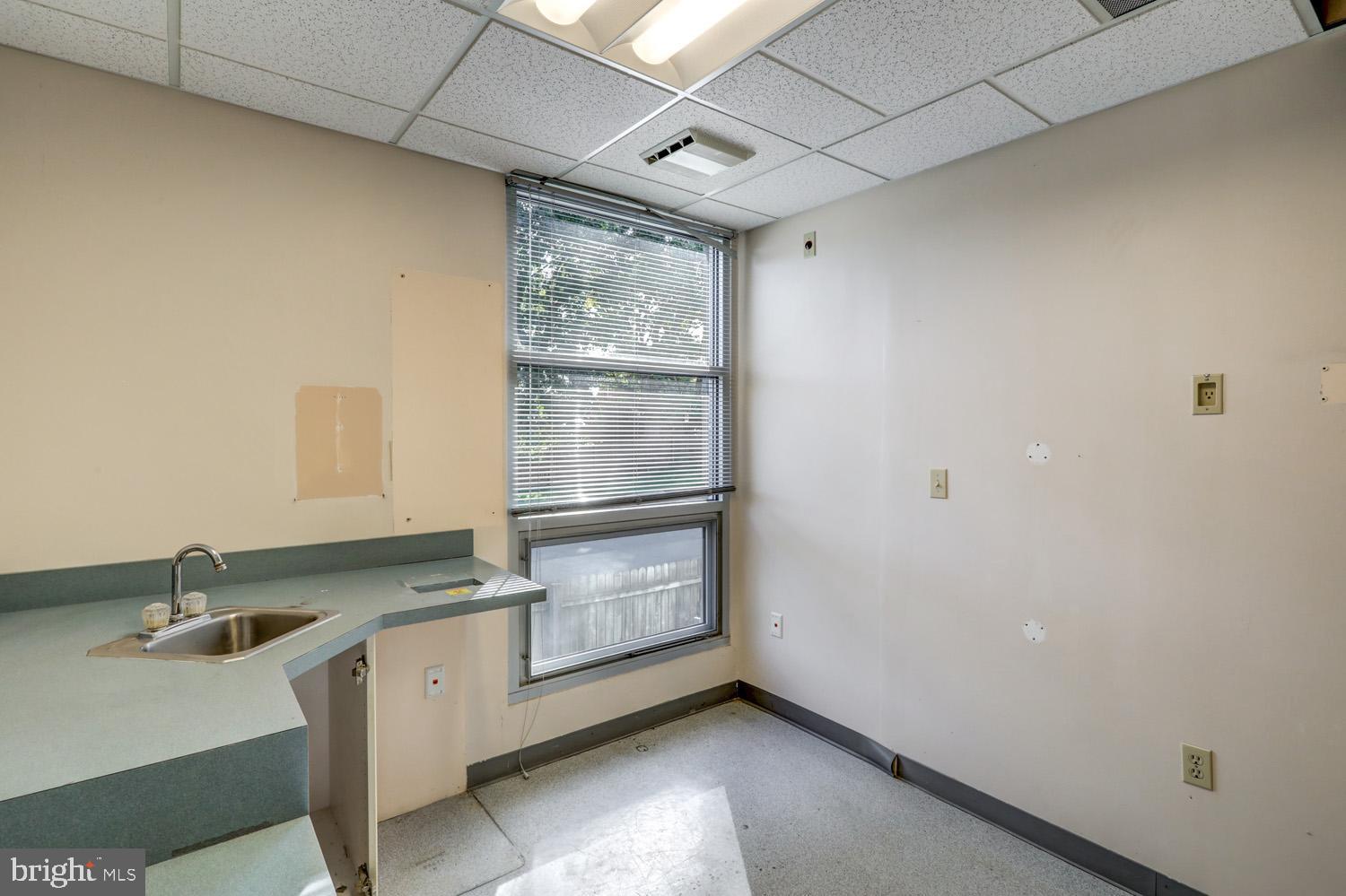 EAST HEMPFIELD TWP - Commercial Sale