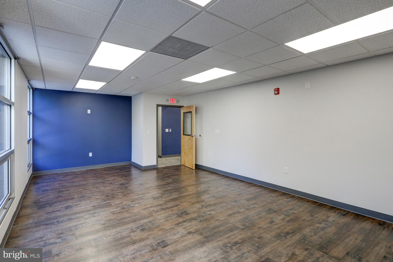 EAST HEMPFIELD TWP - Commercial Sale