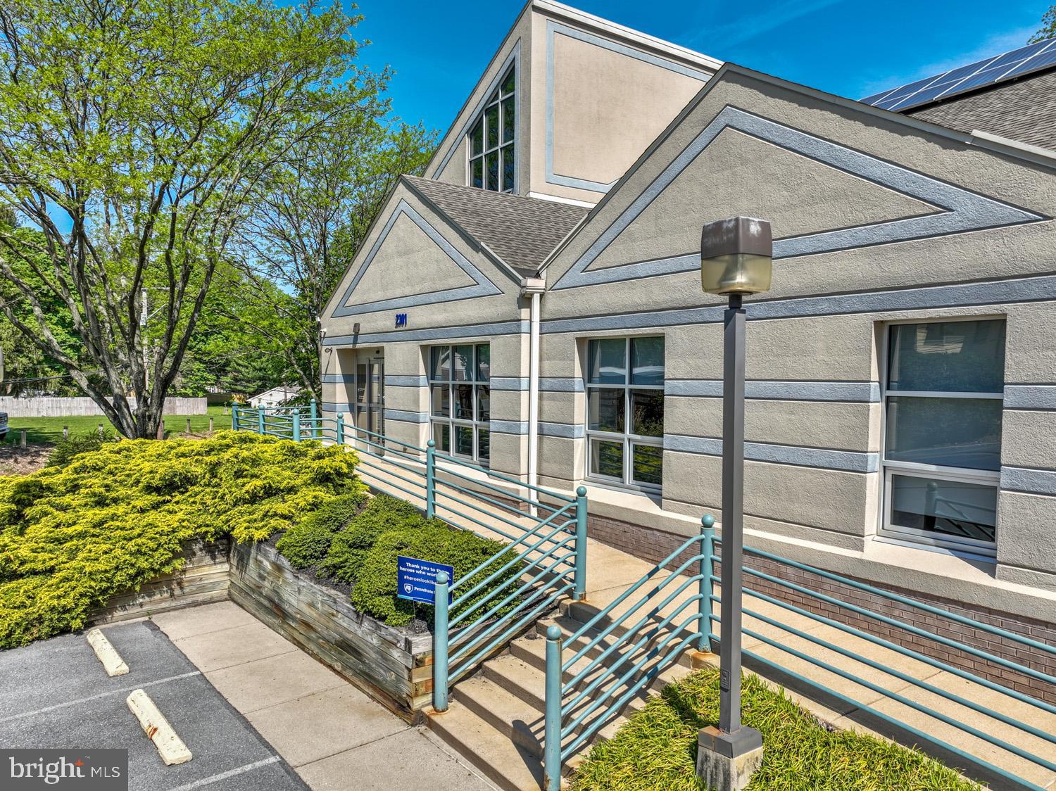 EAST HEMPFIELD TWP - Commercial Sale