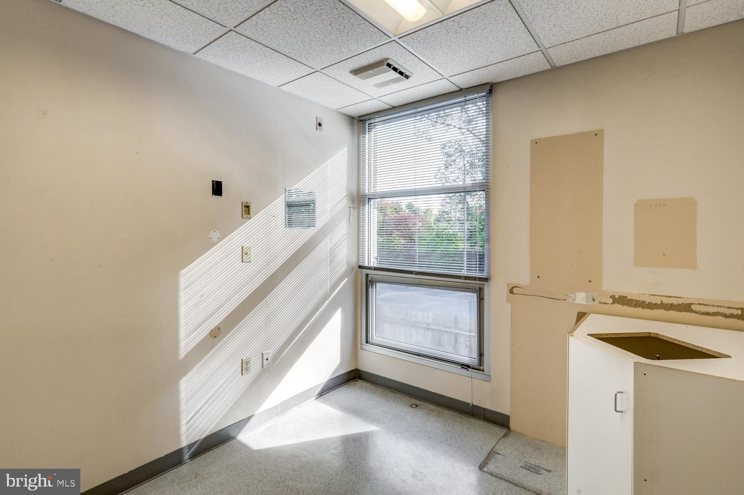 EAST HEMPFIELD TWP - Commercial Sale