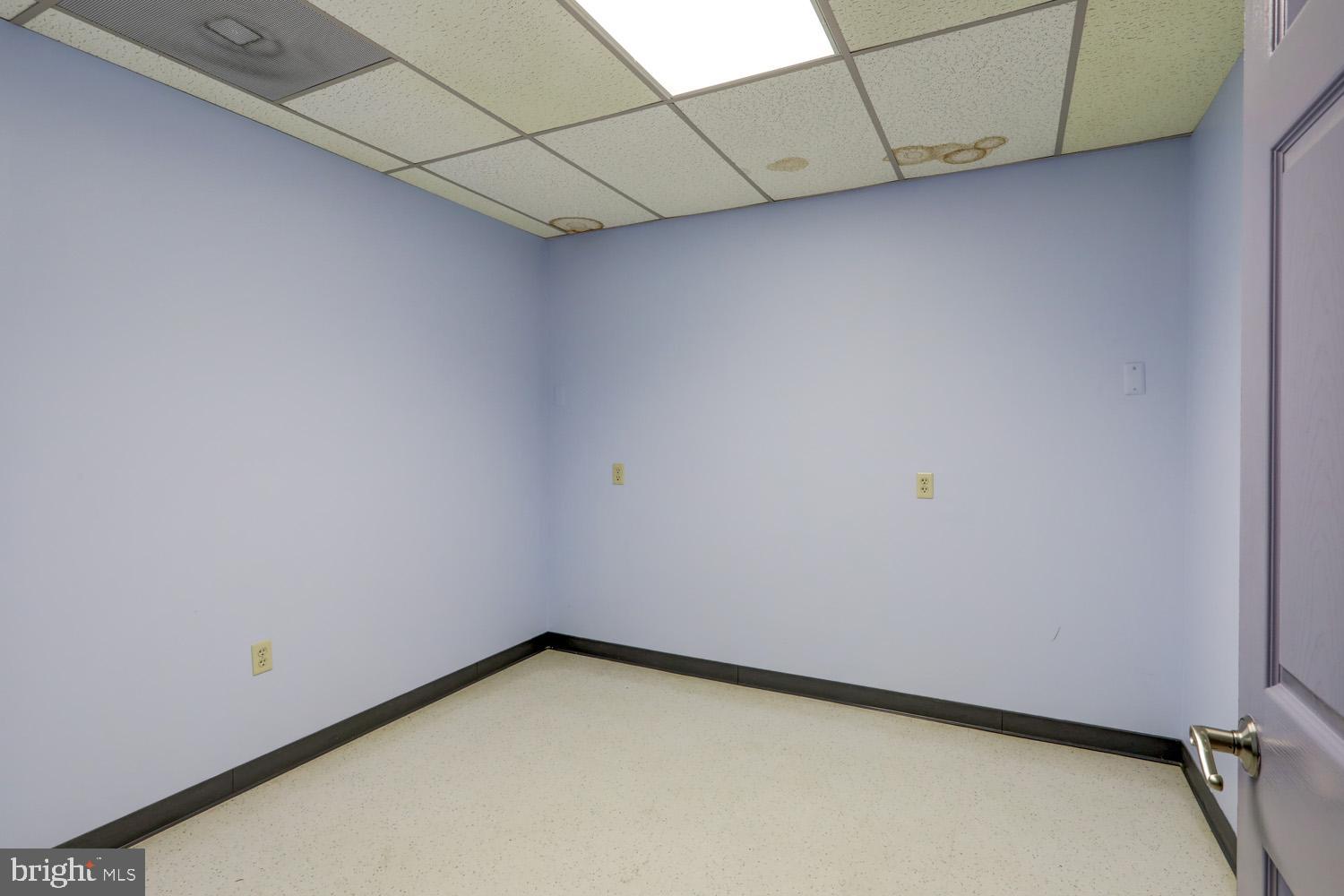 EAST HEMPFIELD TWP - Commercial Sale