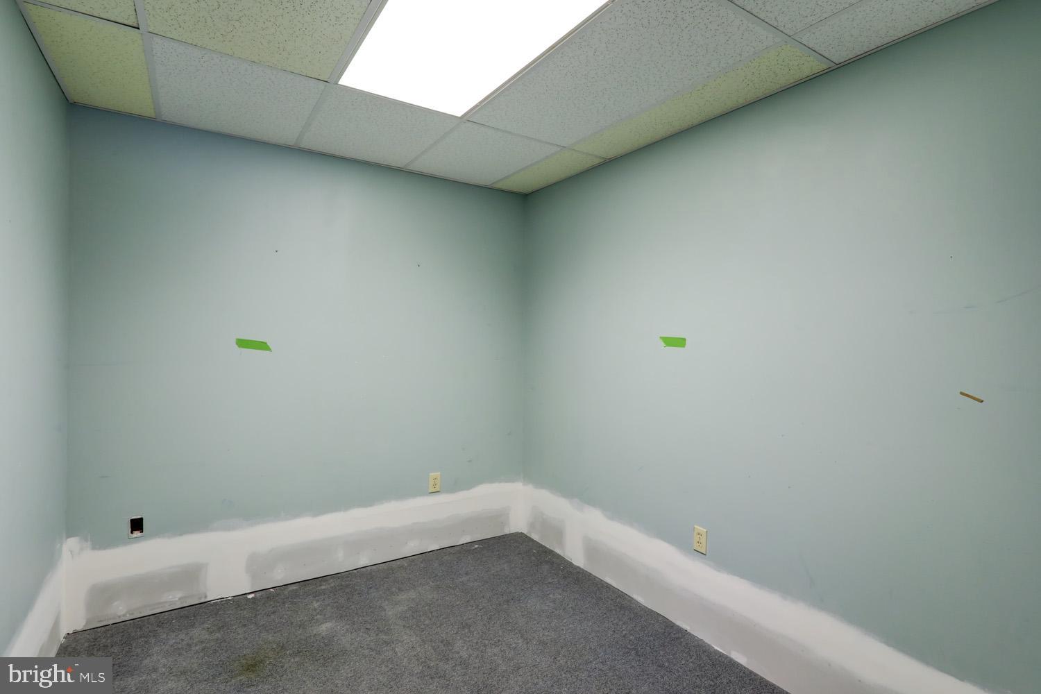 EAST HEMPFIELD TWP - Commercial Sale