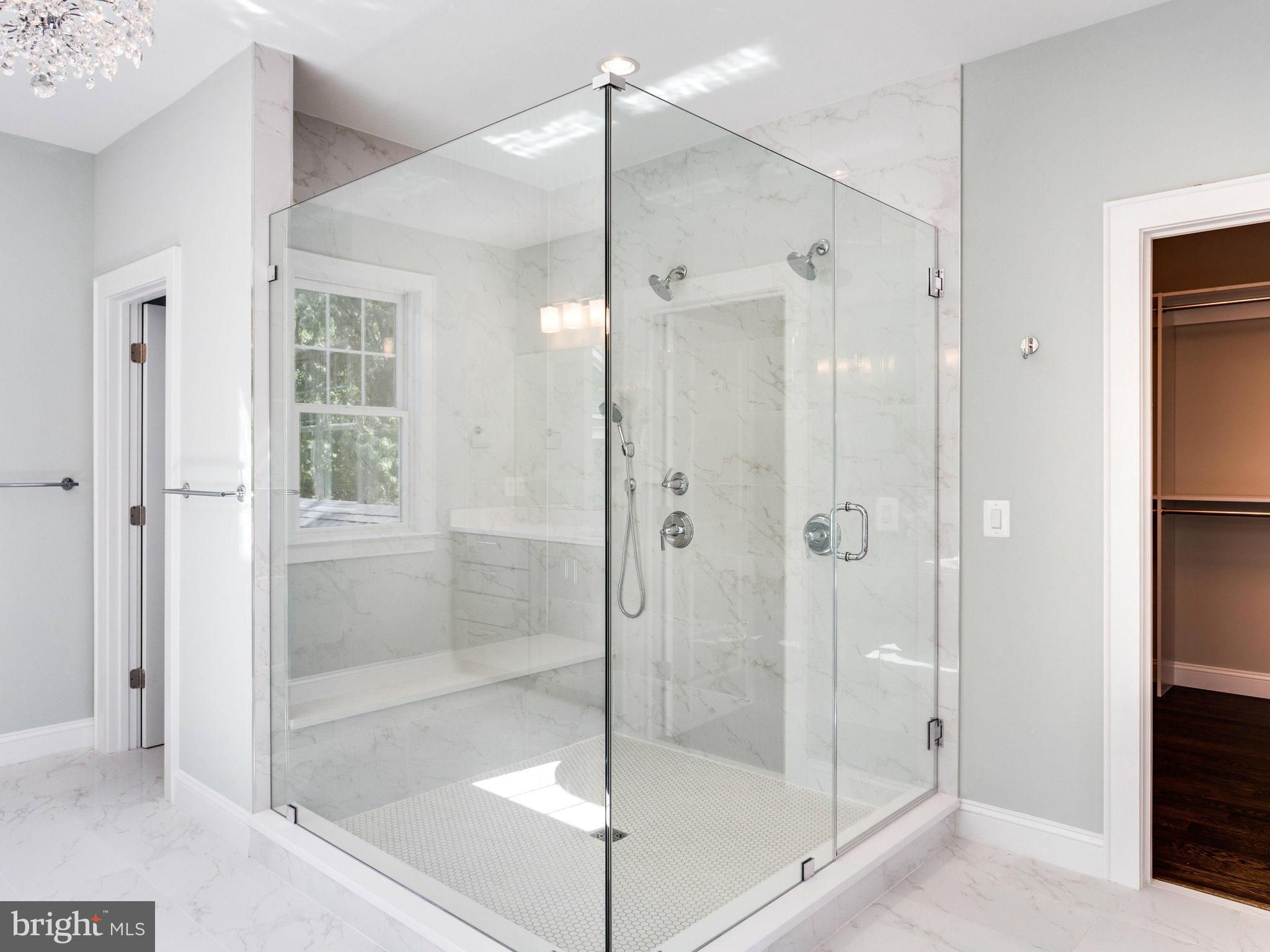 WEST VIENNA WOODS - Residential