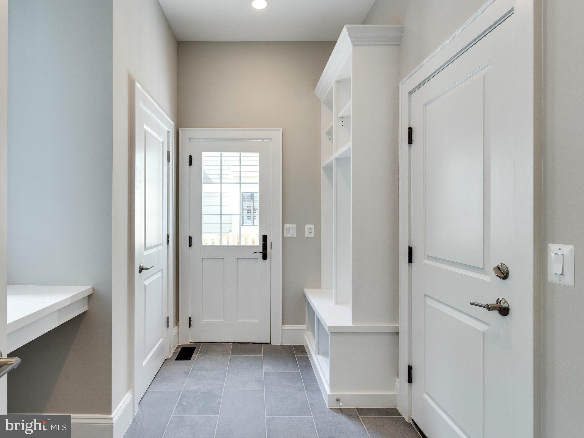 WEST VIENNA WOODS - Residential