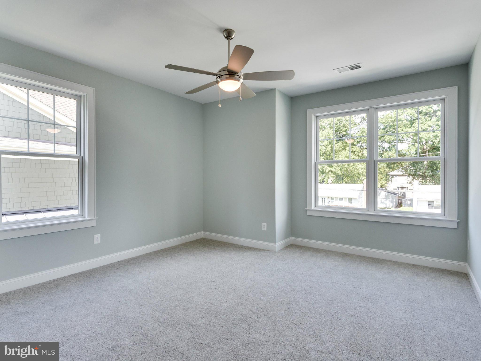 WEST VIENNA WOODS - Residential