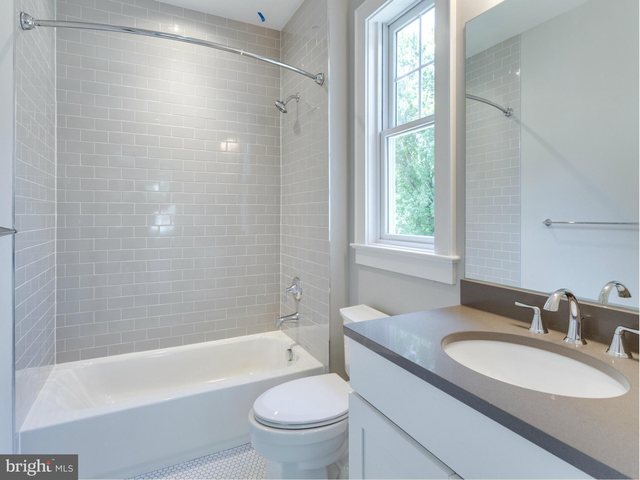 WEST VIENNA WOODS - Residential