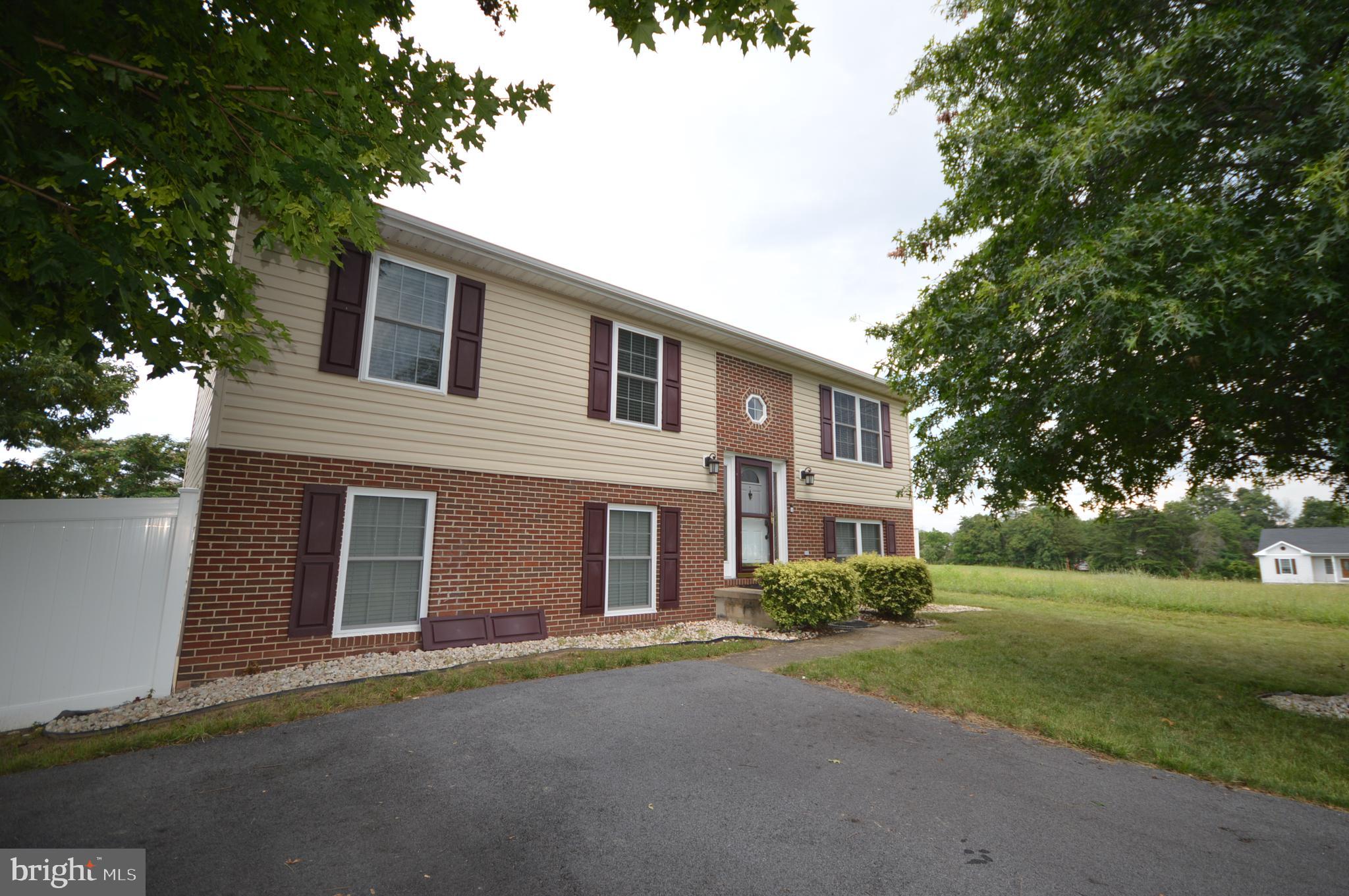 ARDEN - Residential Lease