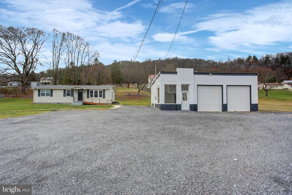 Photo of 26233 Great Cove Road, MC CONNELLSBURG, PA 17233 (MLS # PAFU2001872)