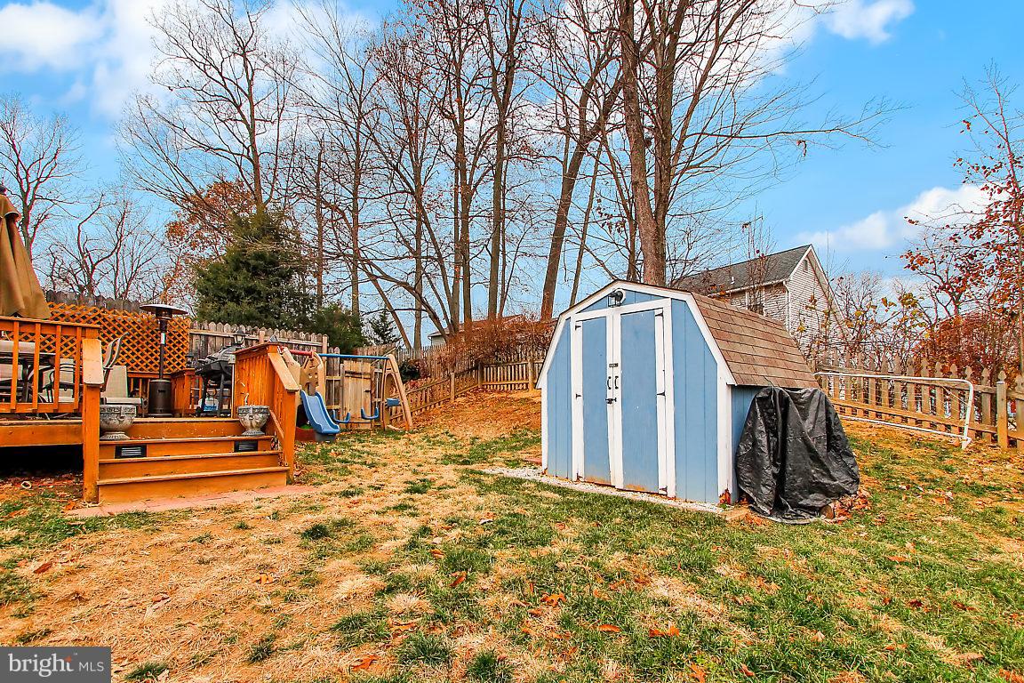 ROBERTS FIELD - Residential