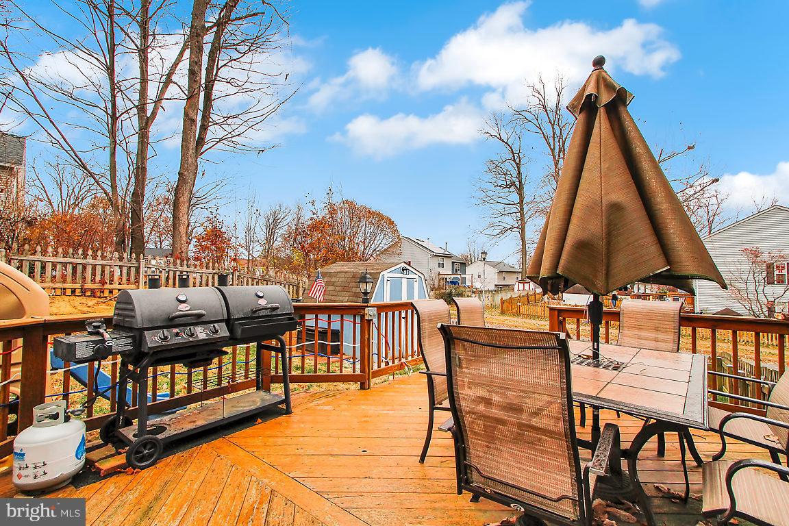 ROBERTS FIELD - Residential