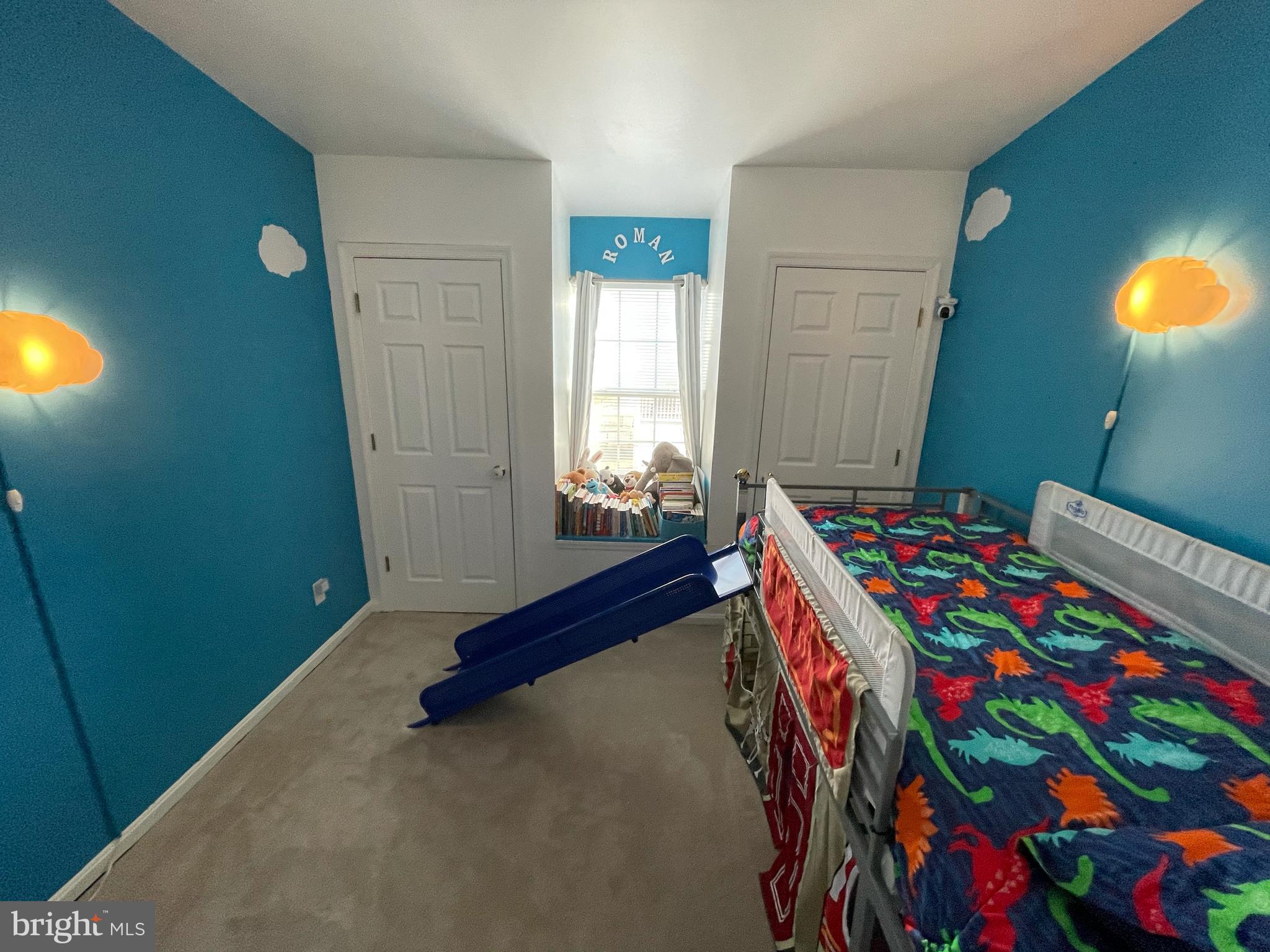 NEW COLONY VILLAGE - Residential