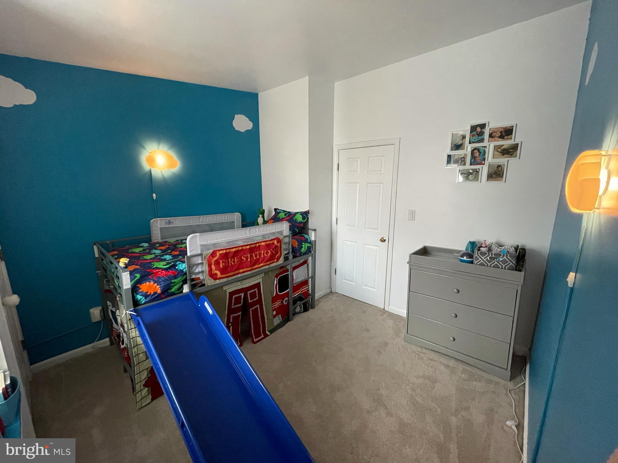 NEW COLONY VILLAGE - Residential