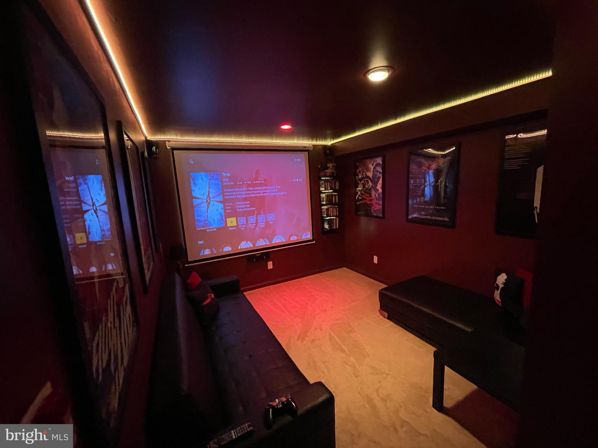 NEW COLONY VILLAGE - Residential