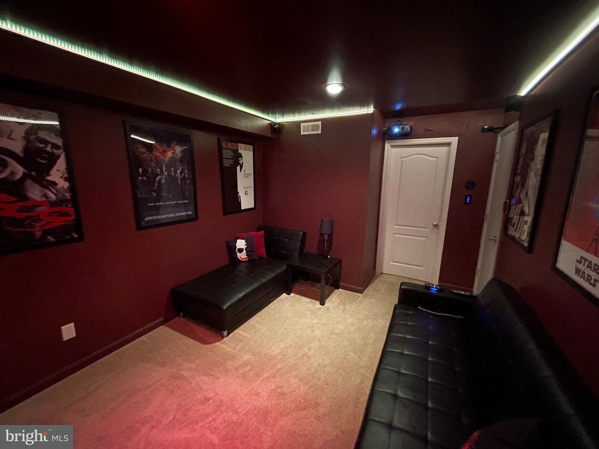 NEW COLONY VILLAGE - Residential