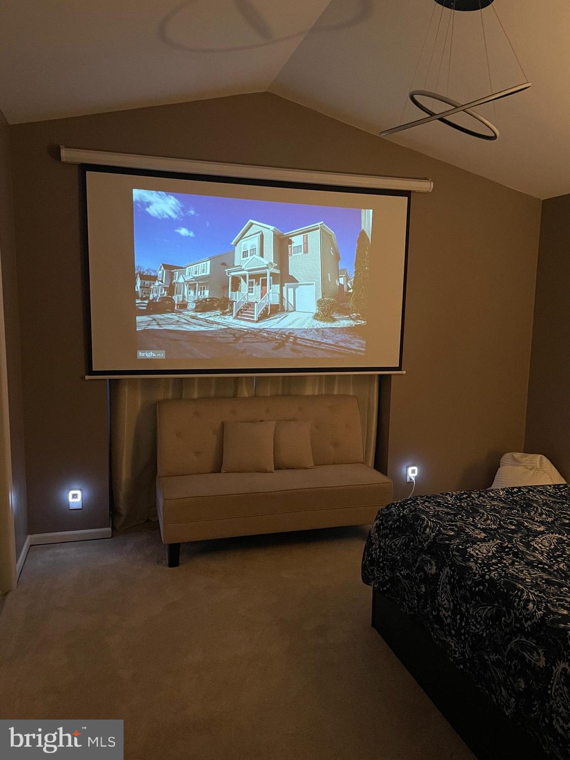 NEW COLONY VILLAGE - Residential