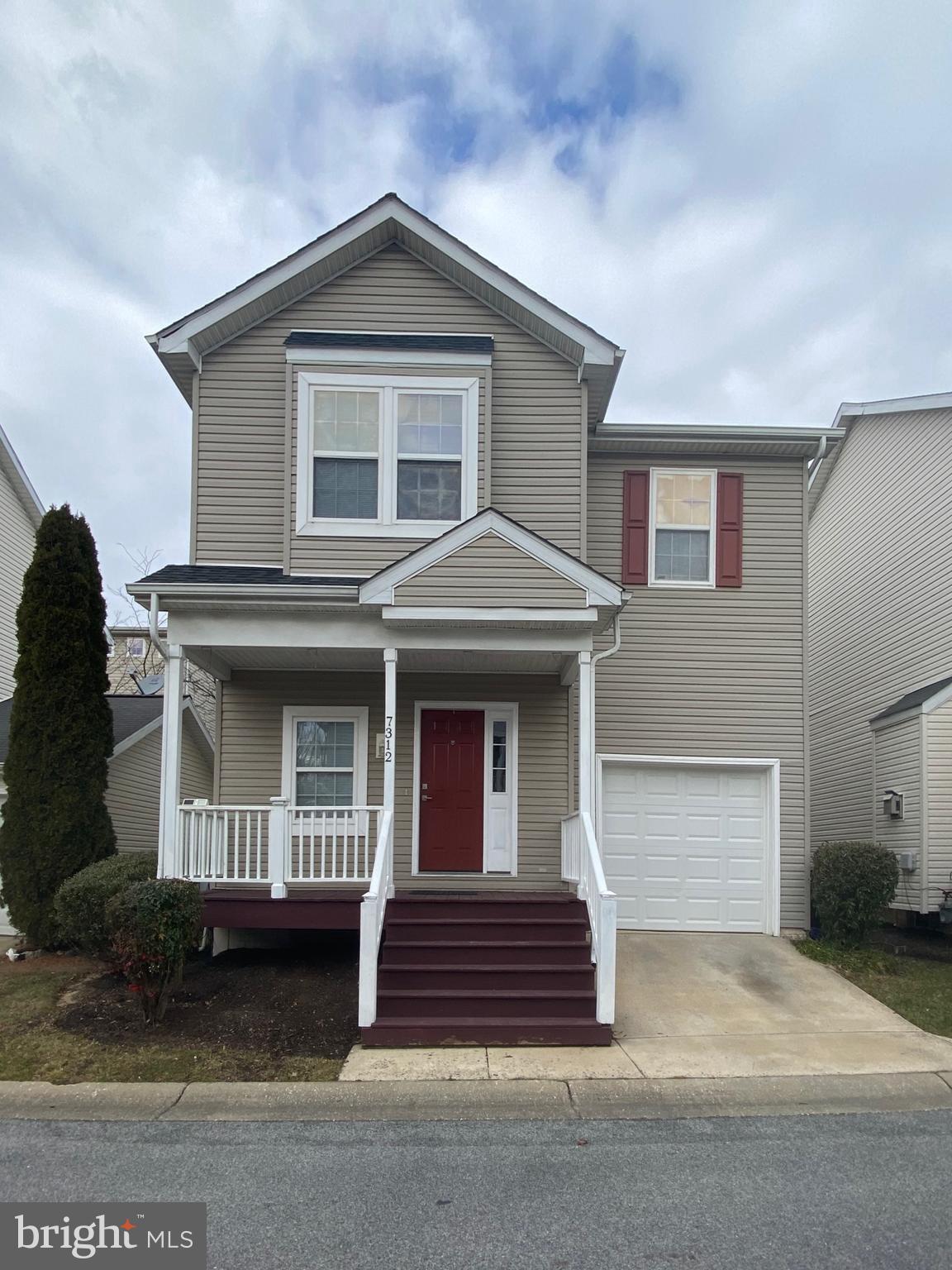 NEW COLONY VILLAGE - Residential