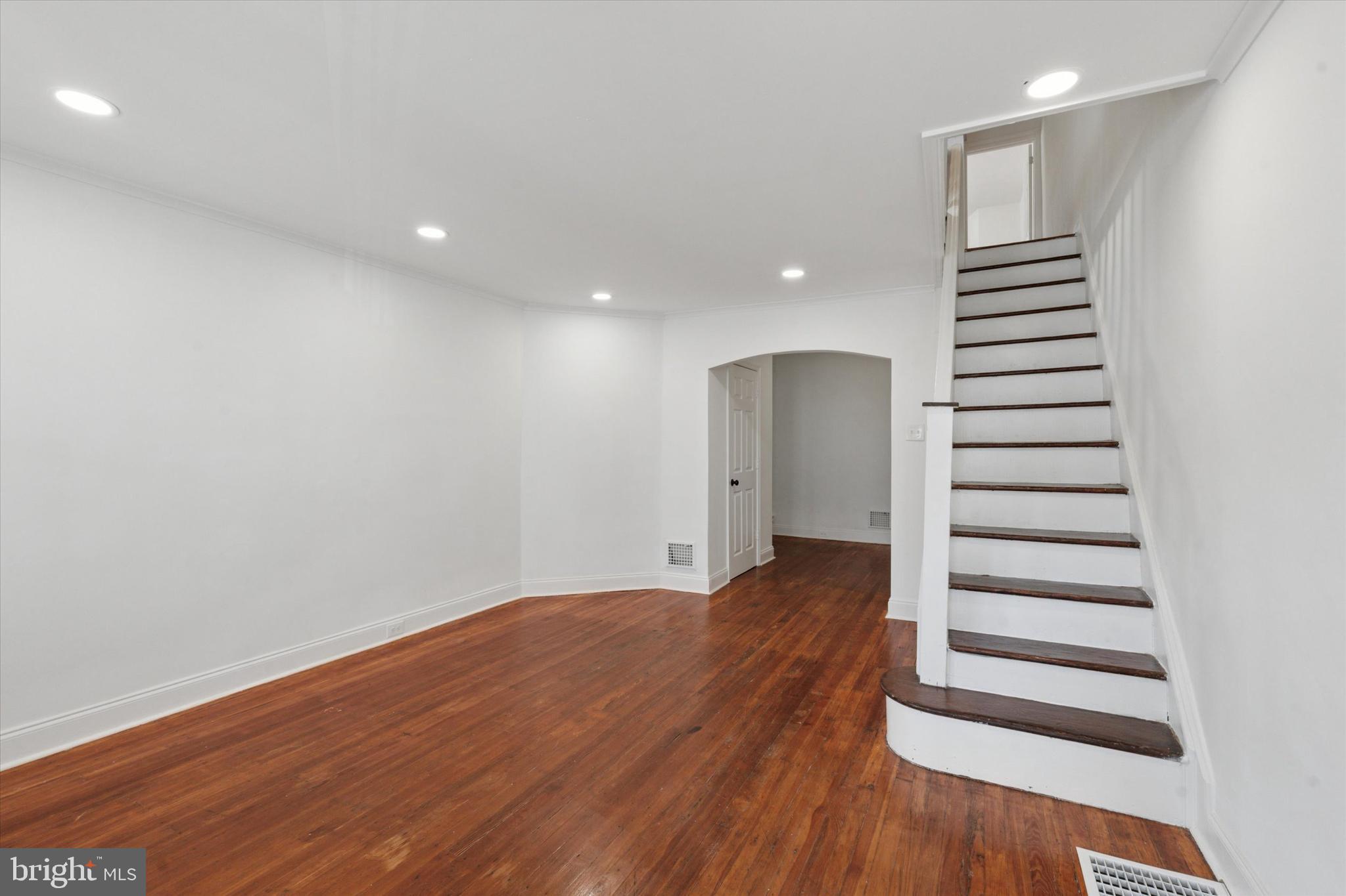 OLNEY - Residential