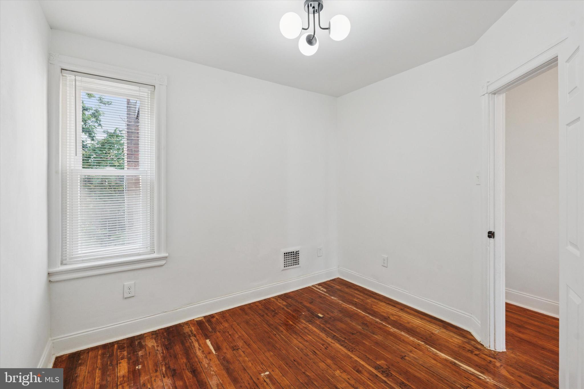 OLNEY - Residential