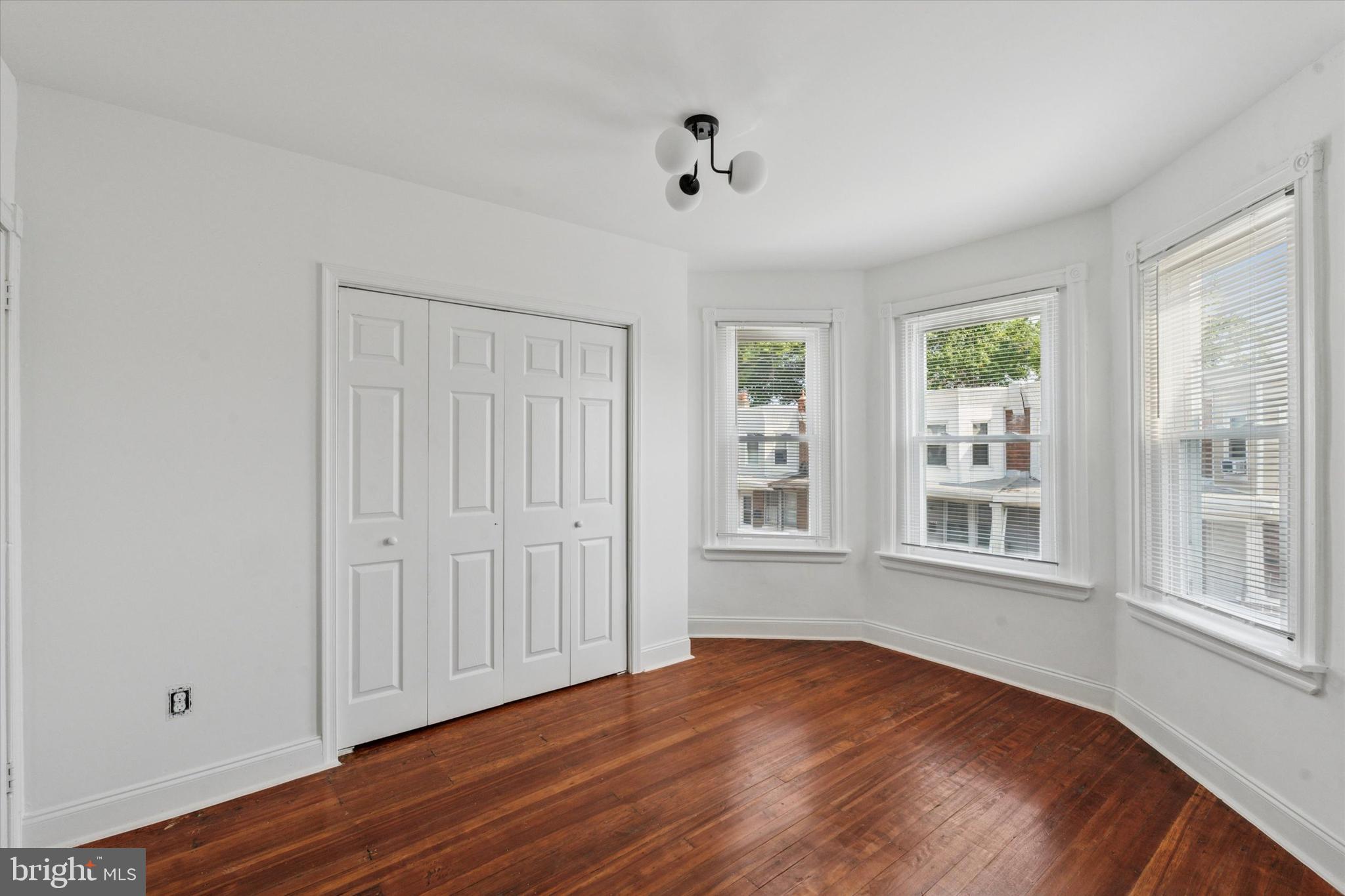 OLNEY - Residential