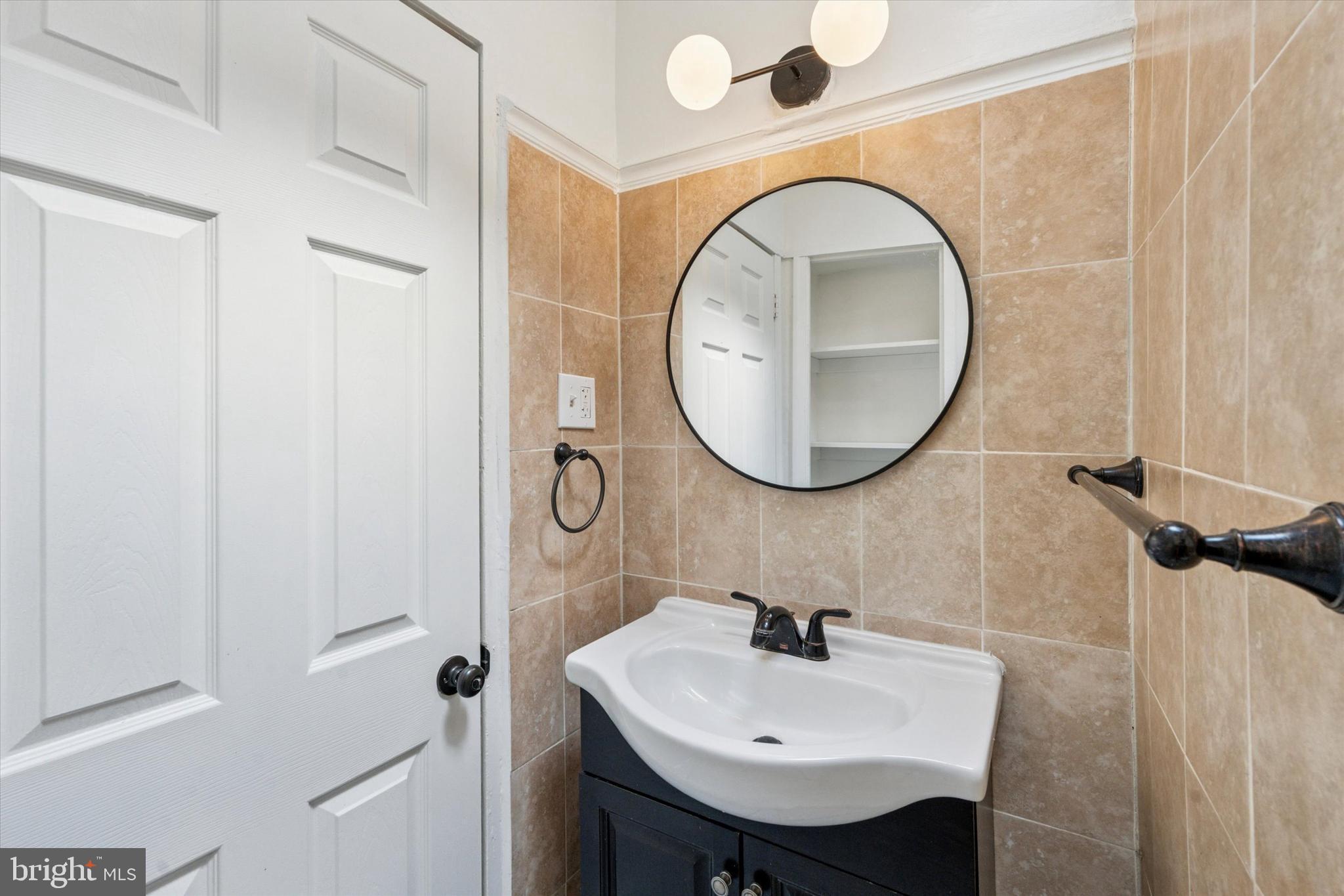 OLNEY - Residential