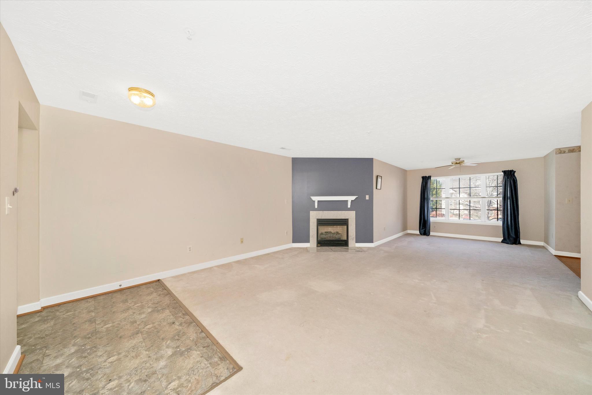 SPRING RIDGE - Residential