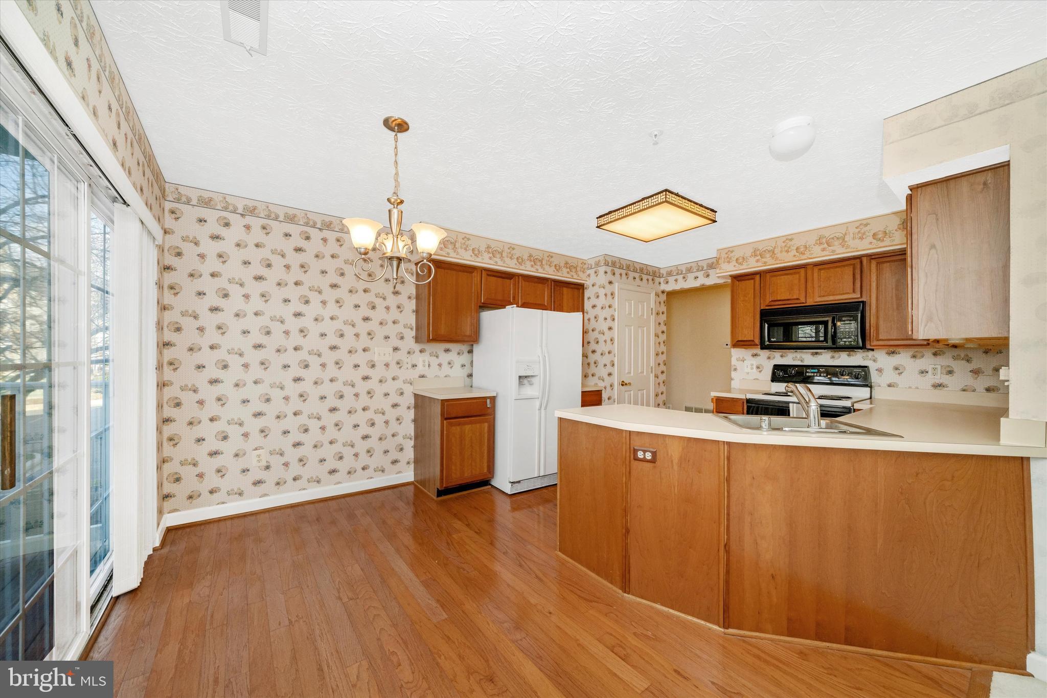 SPRING RIDGE - Residential