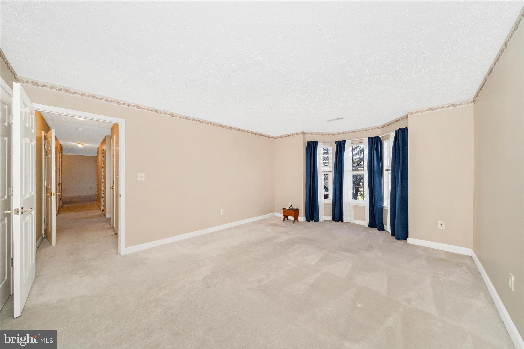 SPRING RIDGE - Residential