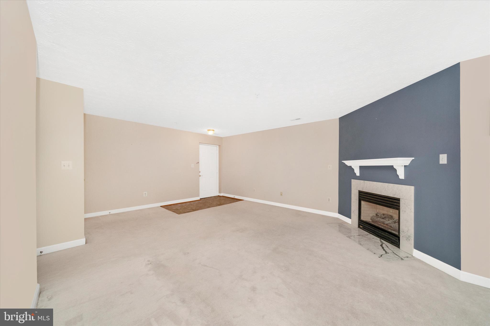 SPRING RIDGE - Residential