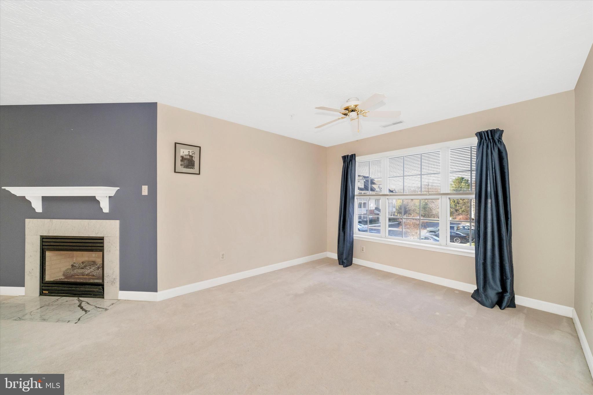 SPRING RIDGE - Residential