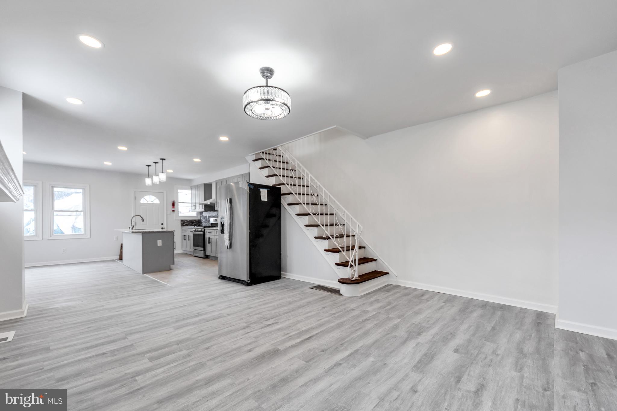 HIGHLAND PARK - Residential