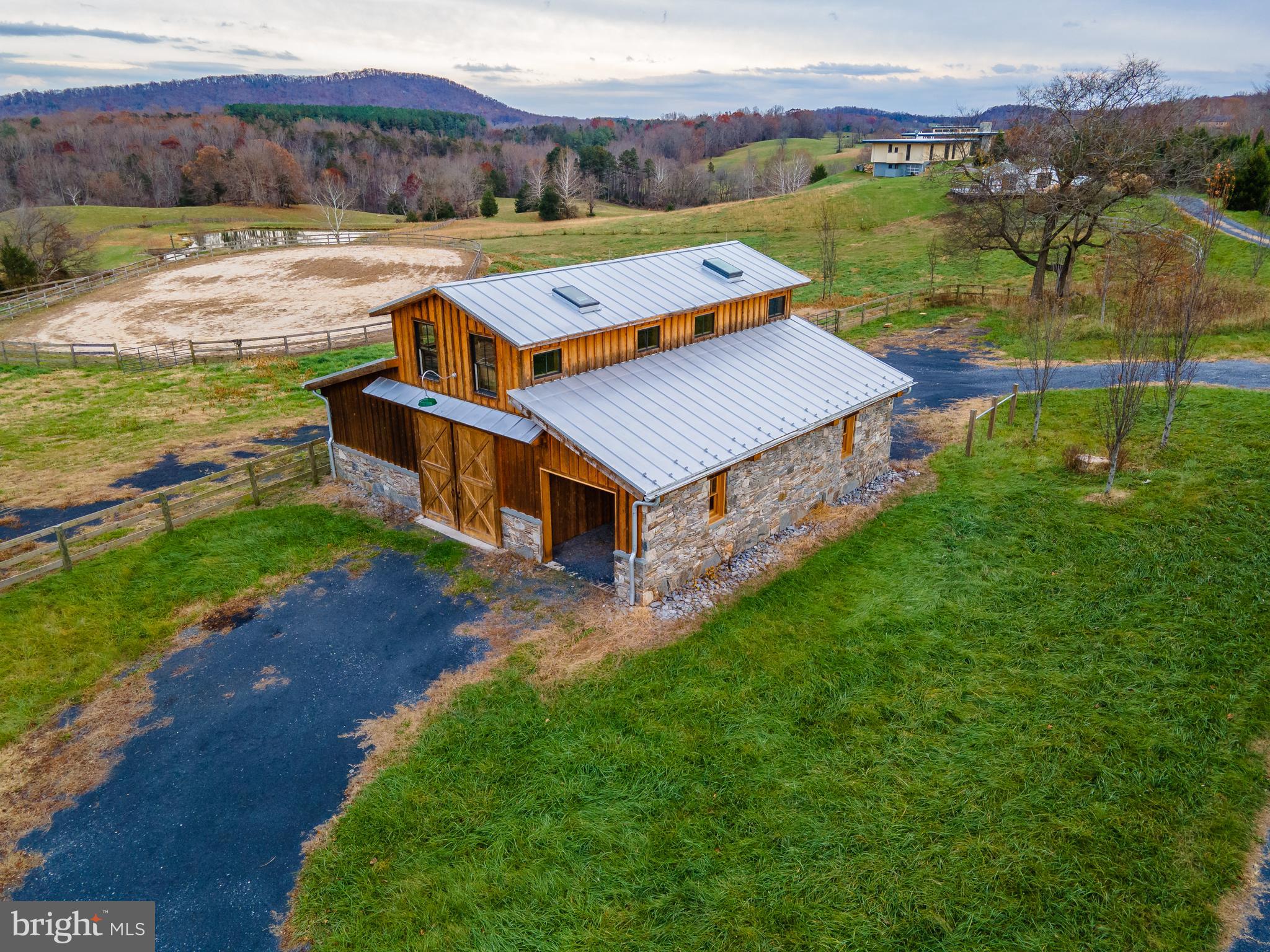 LIZZIE MILL RD - Farm