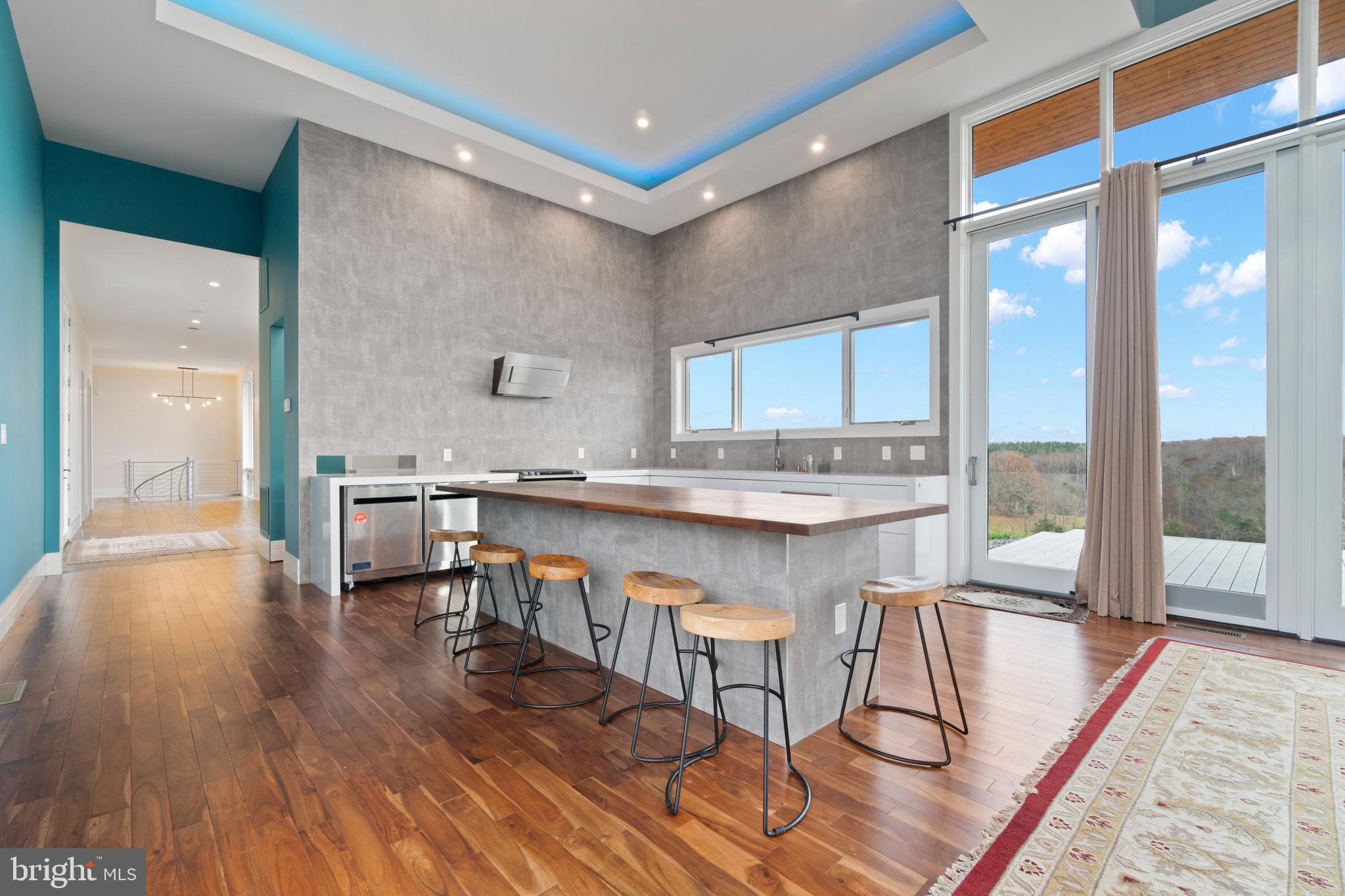 LIZZIE MILL RD - Farm