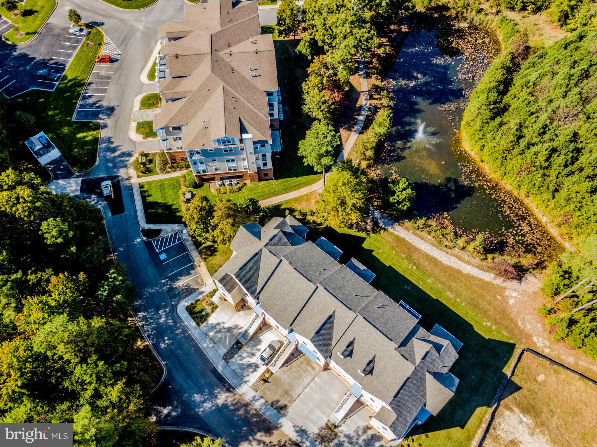 OYSTER BAY CONDOMINIUMS - Residential