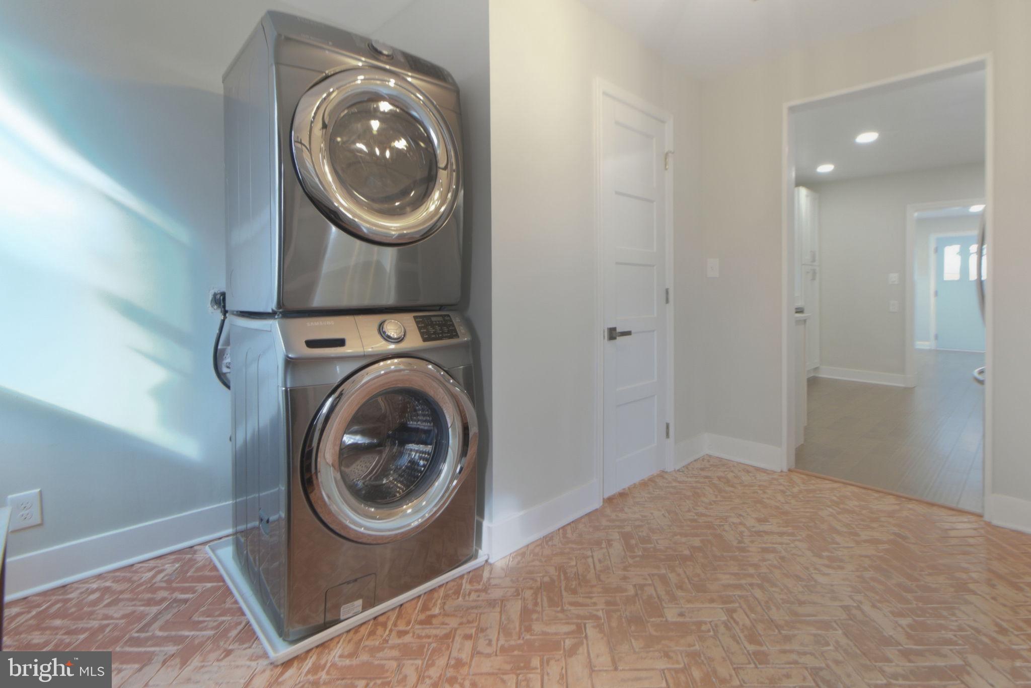 MORGAN PARK - Residential