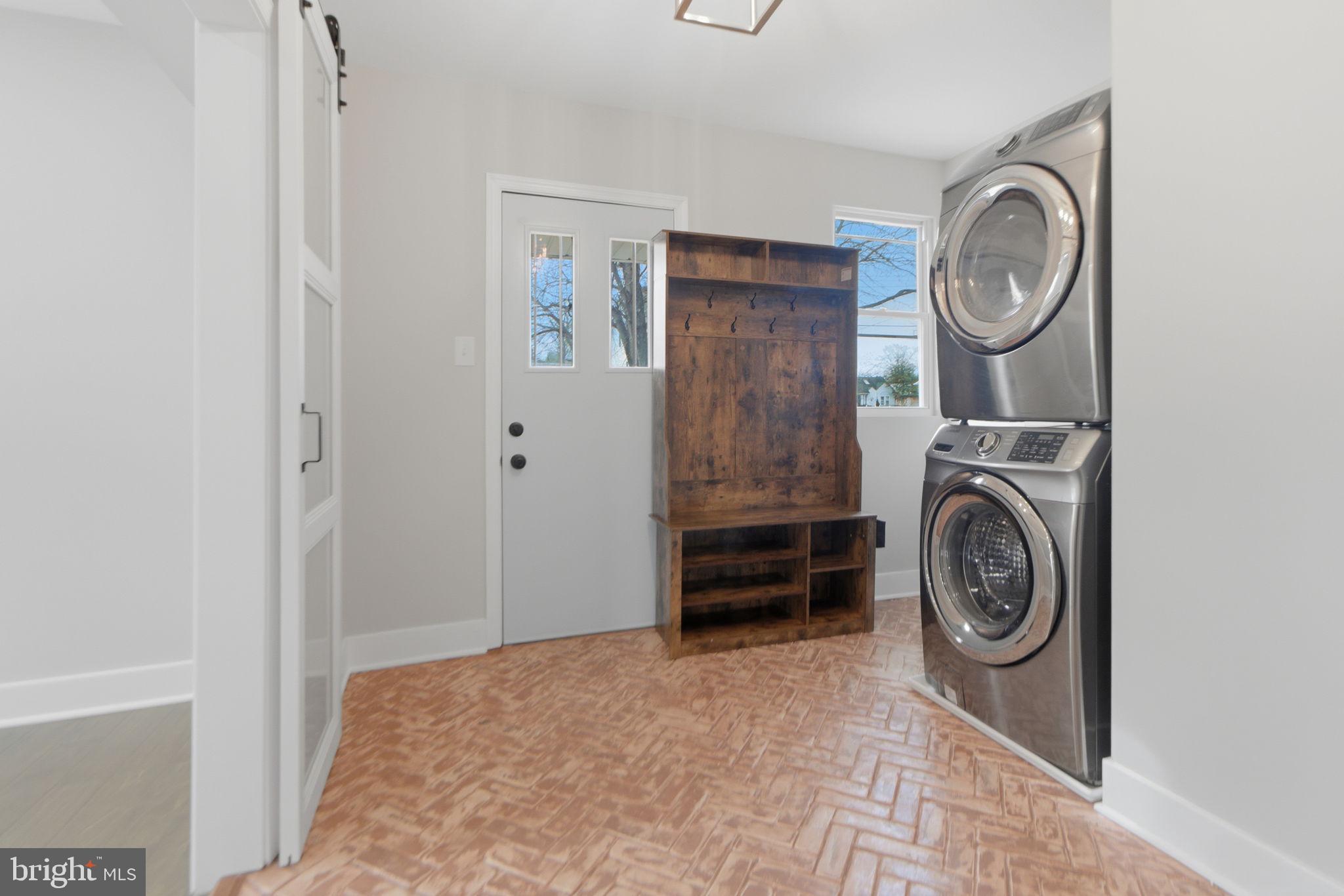 MORGAN PARK - Residential