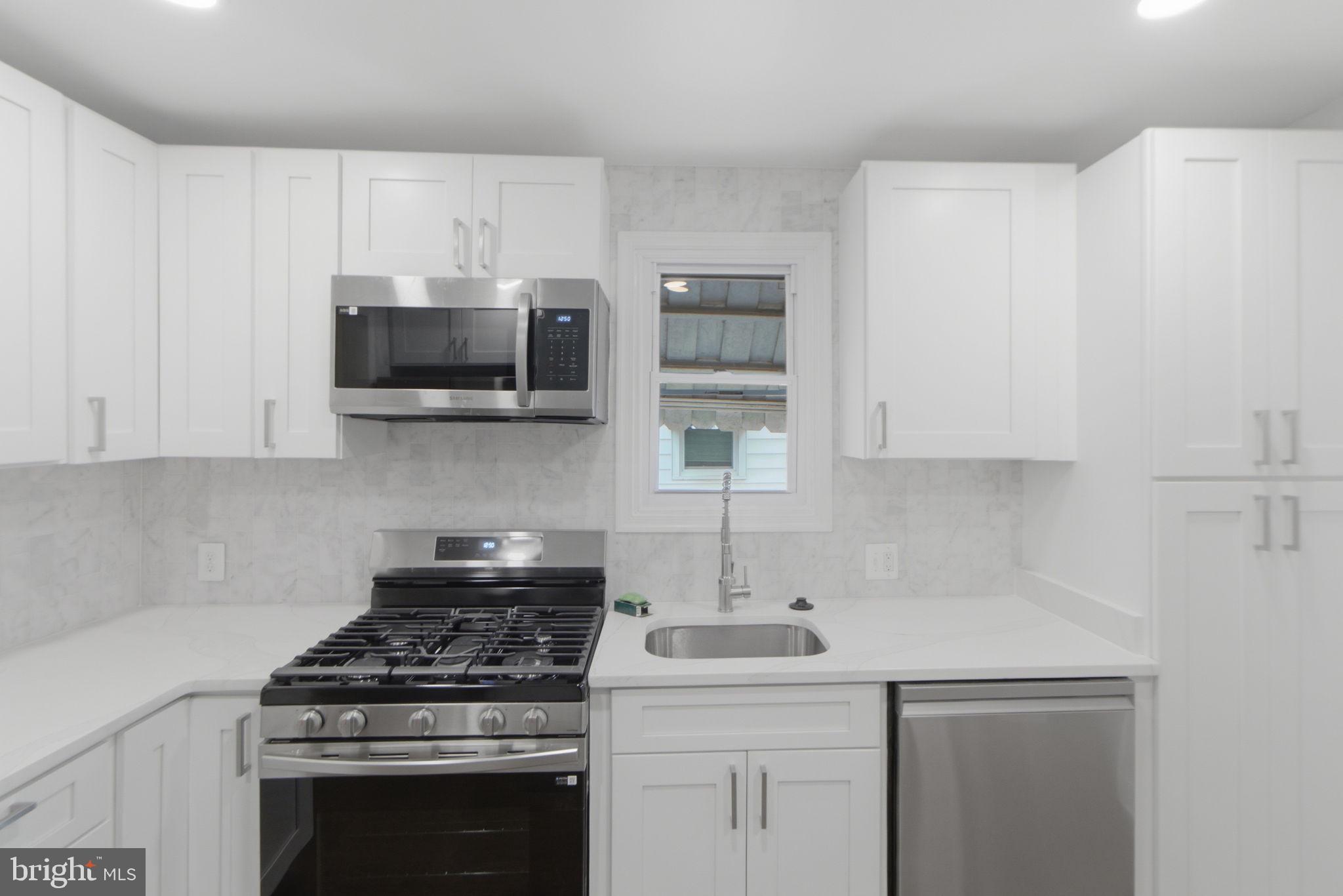 MORGAN PARK - Residential