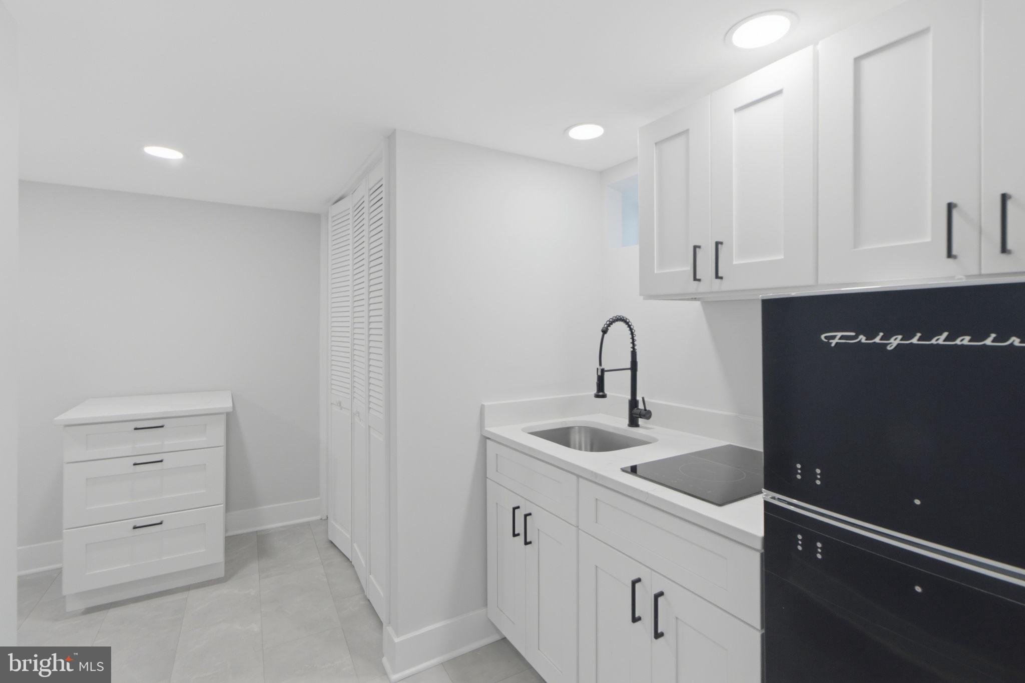 MORGAN PARK - Residential