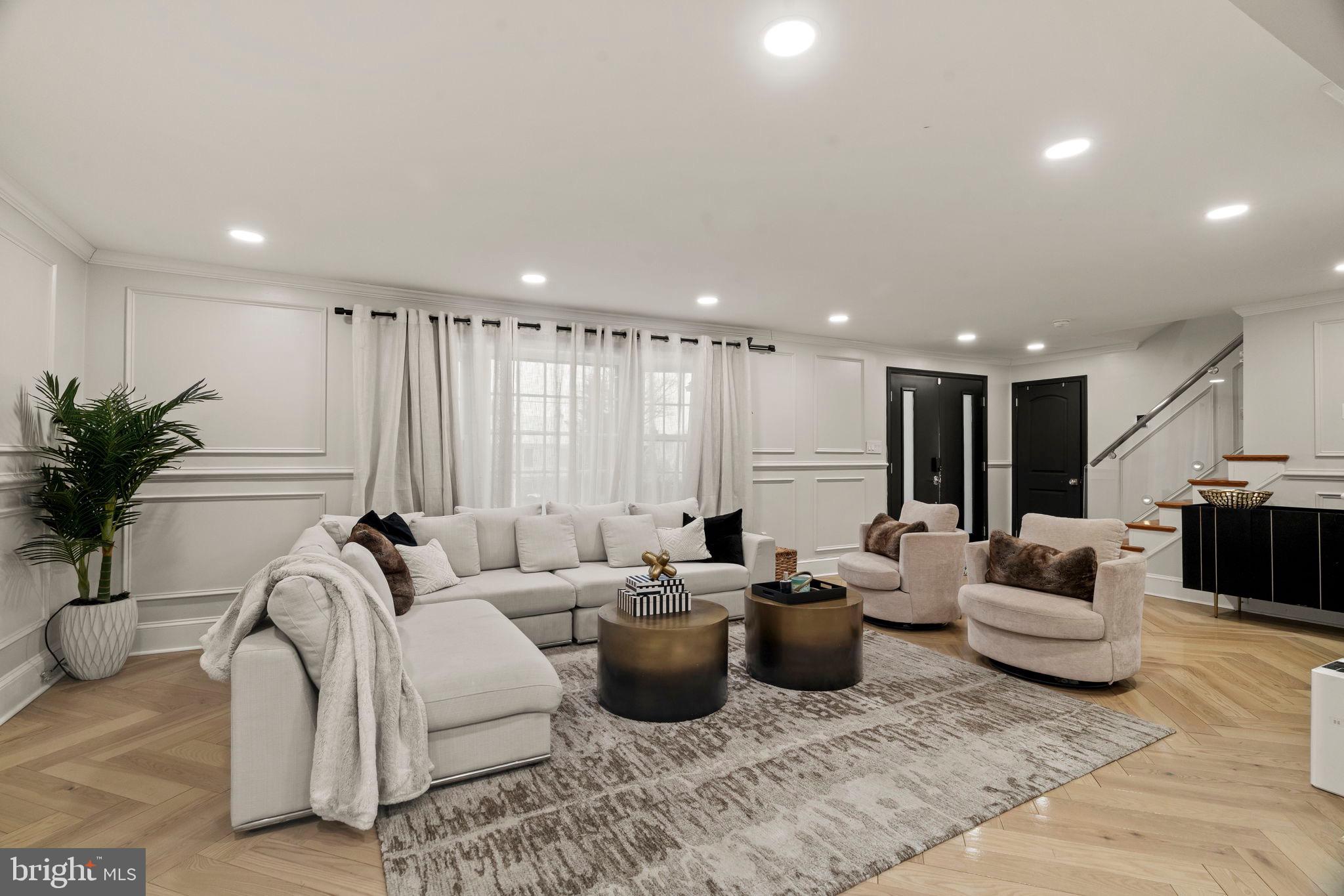 CHATHAM PARK - Residential