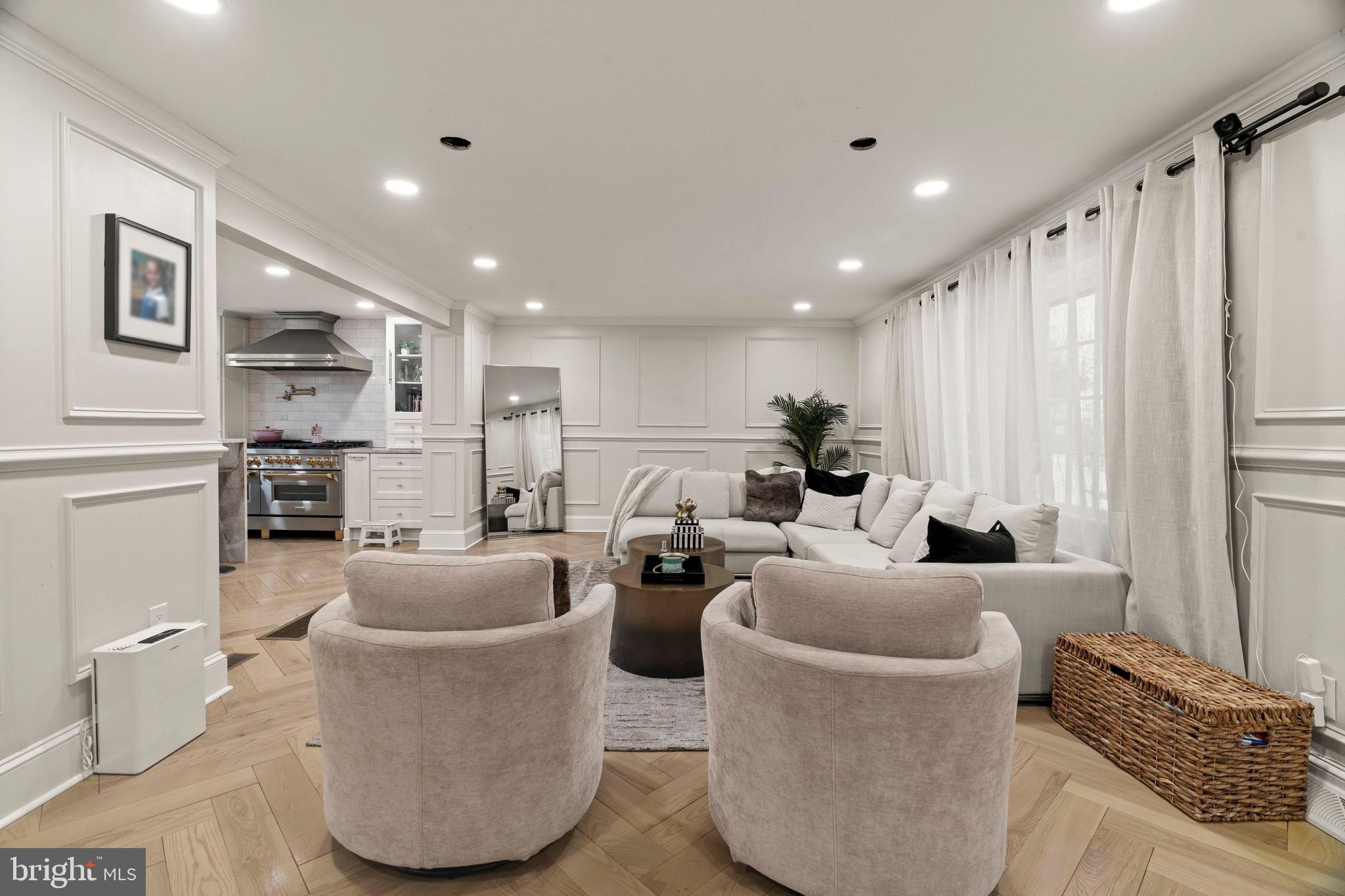 CHATHAM PARK - Residential