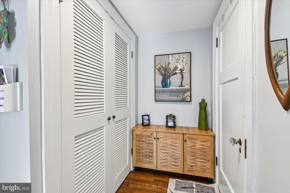 230 STONY RUN LANE 3E