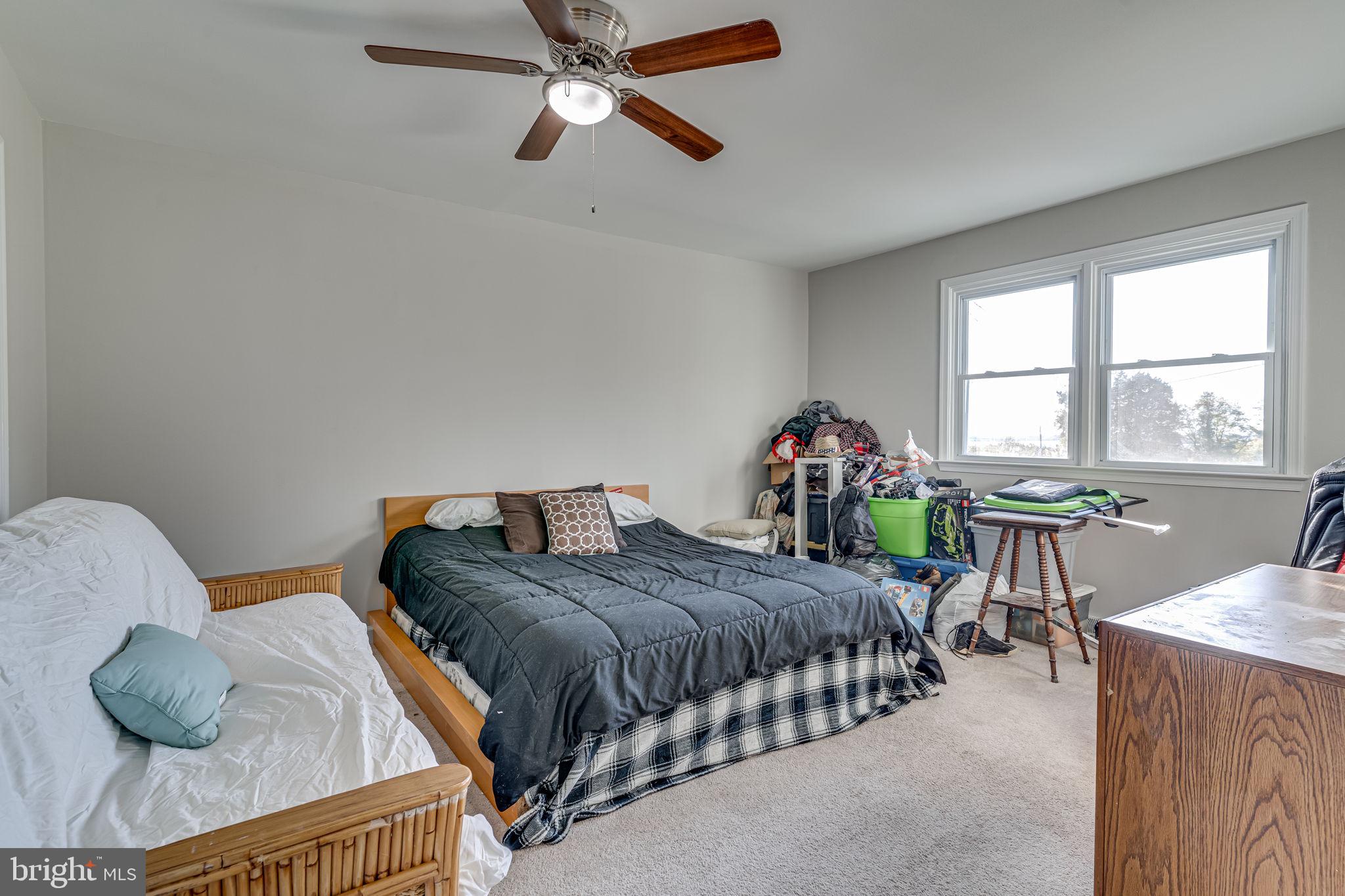 LONGVIEW - Residential