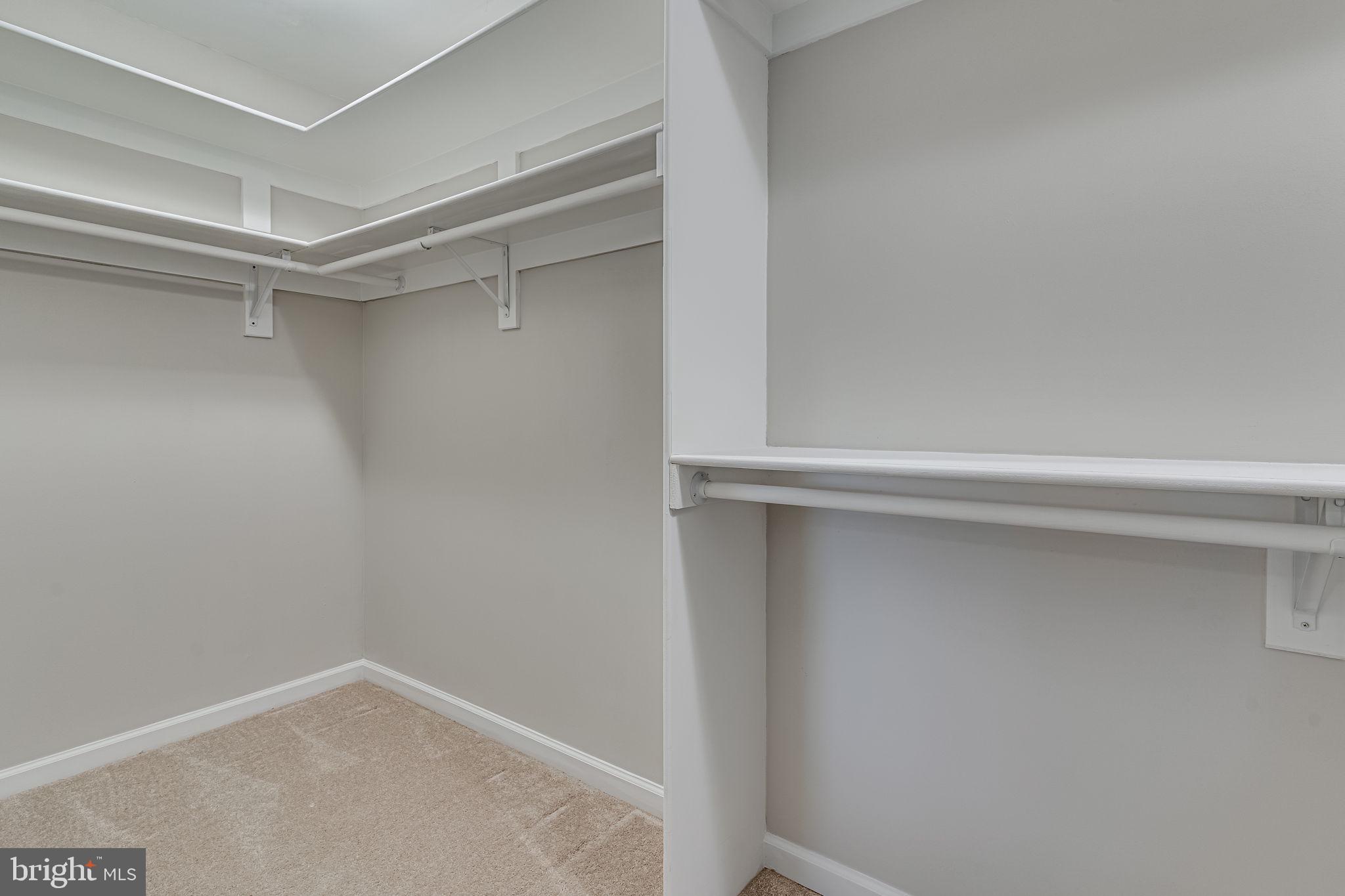 LONGVIEW - Residential