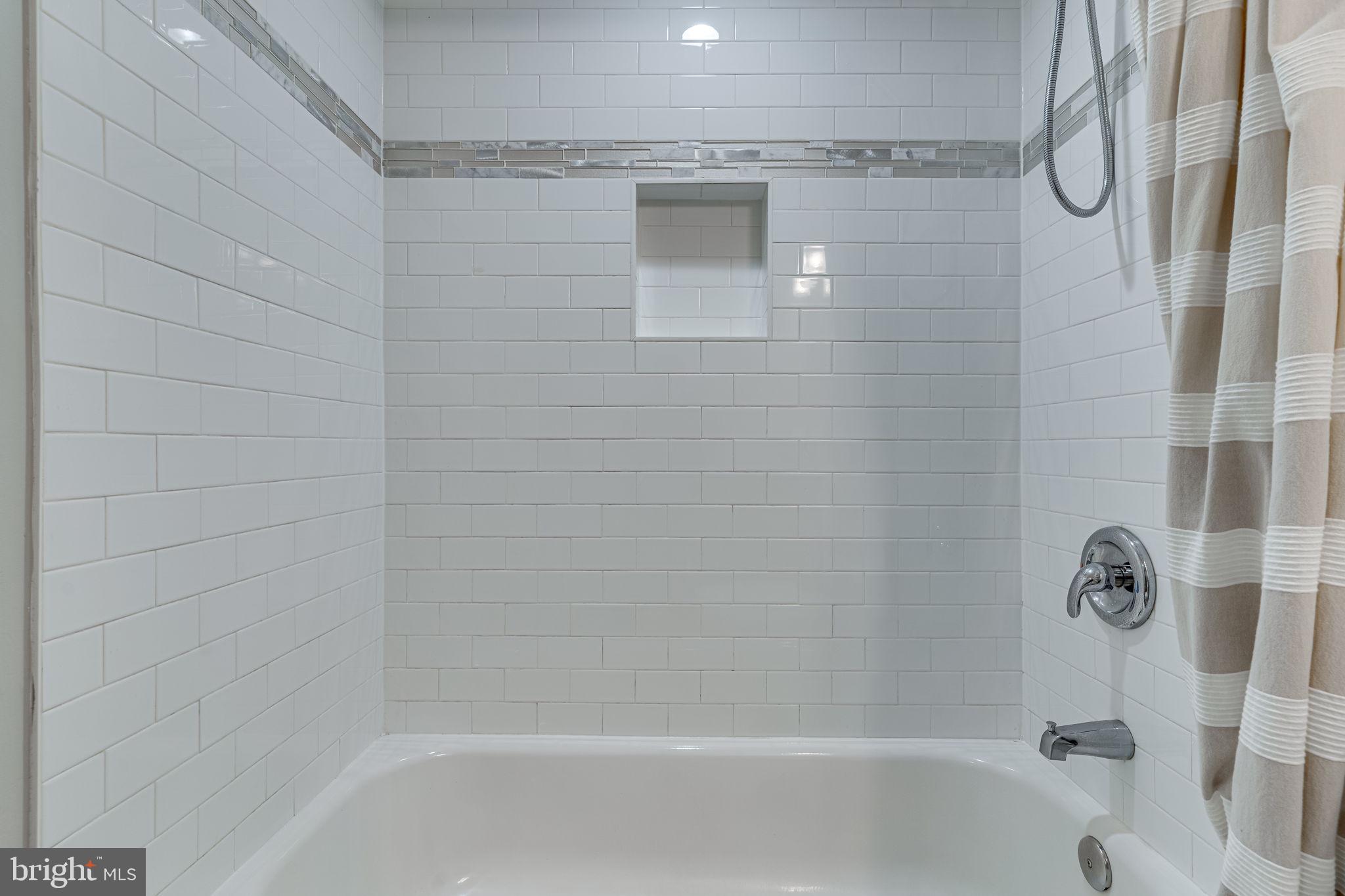 LONGVIEW - Residential