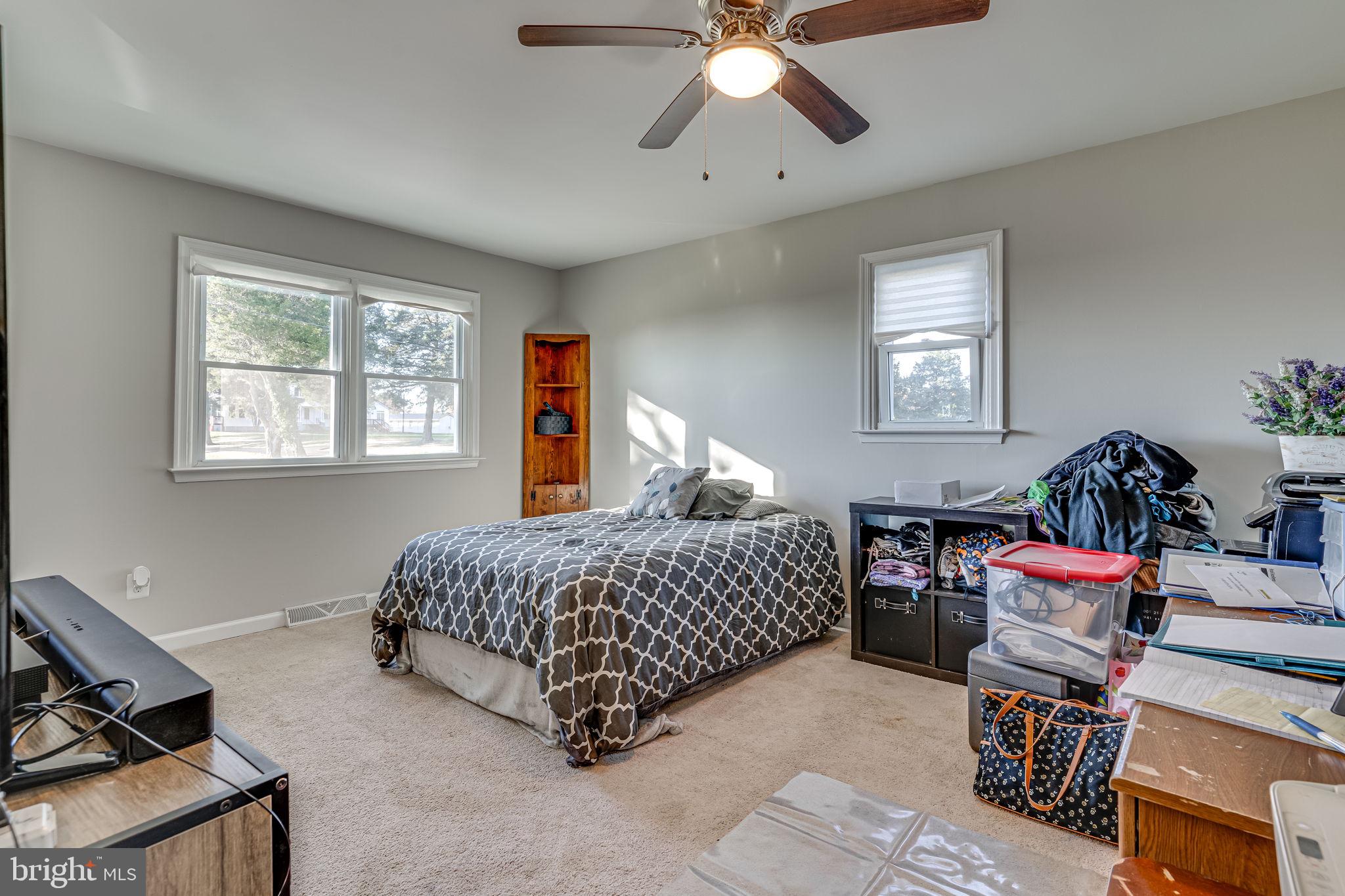 LONGVIEW - Residential