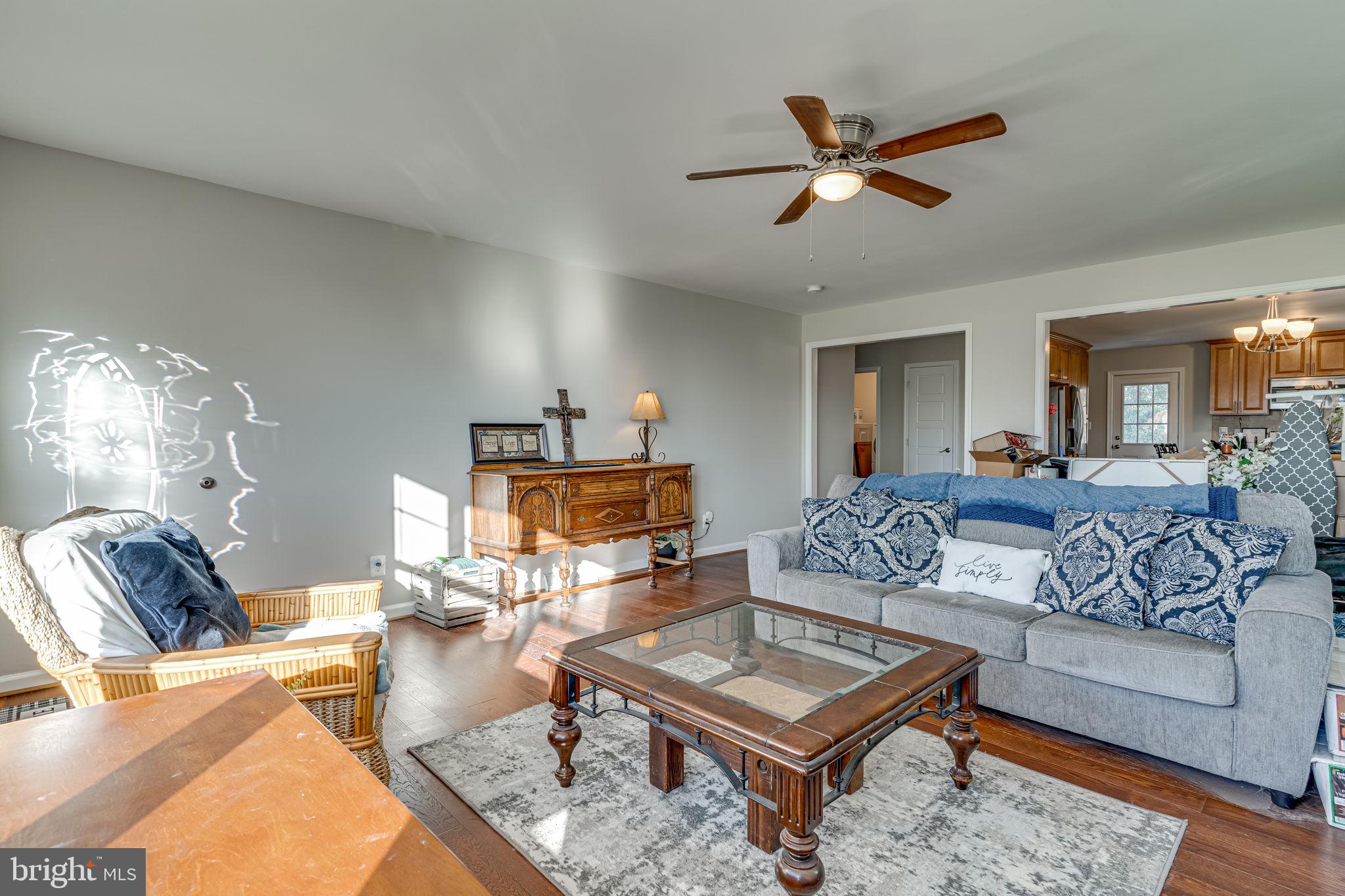 LONGVIEW - Residential