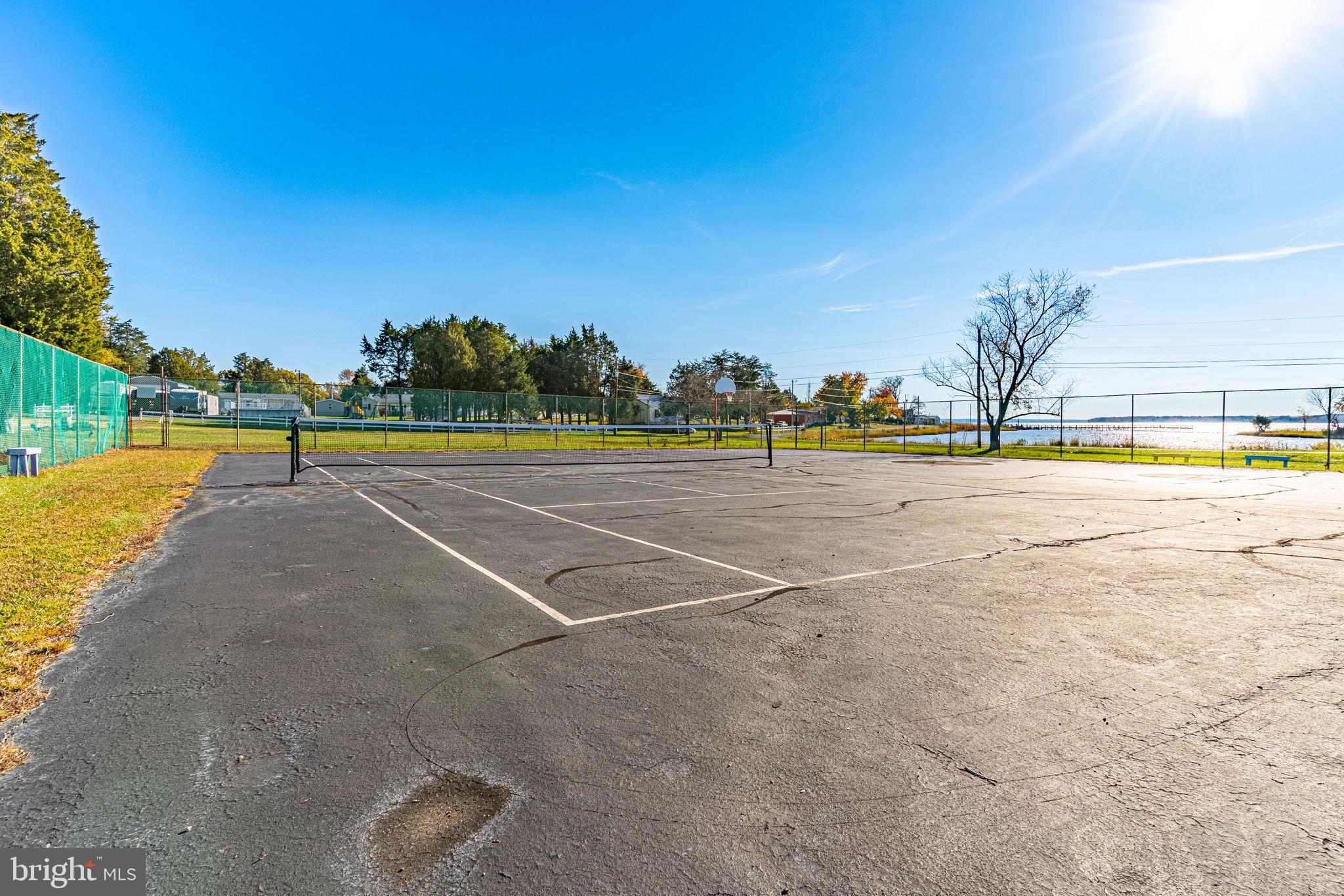 LONGVIEW - Residential