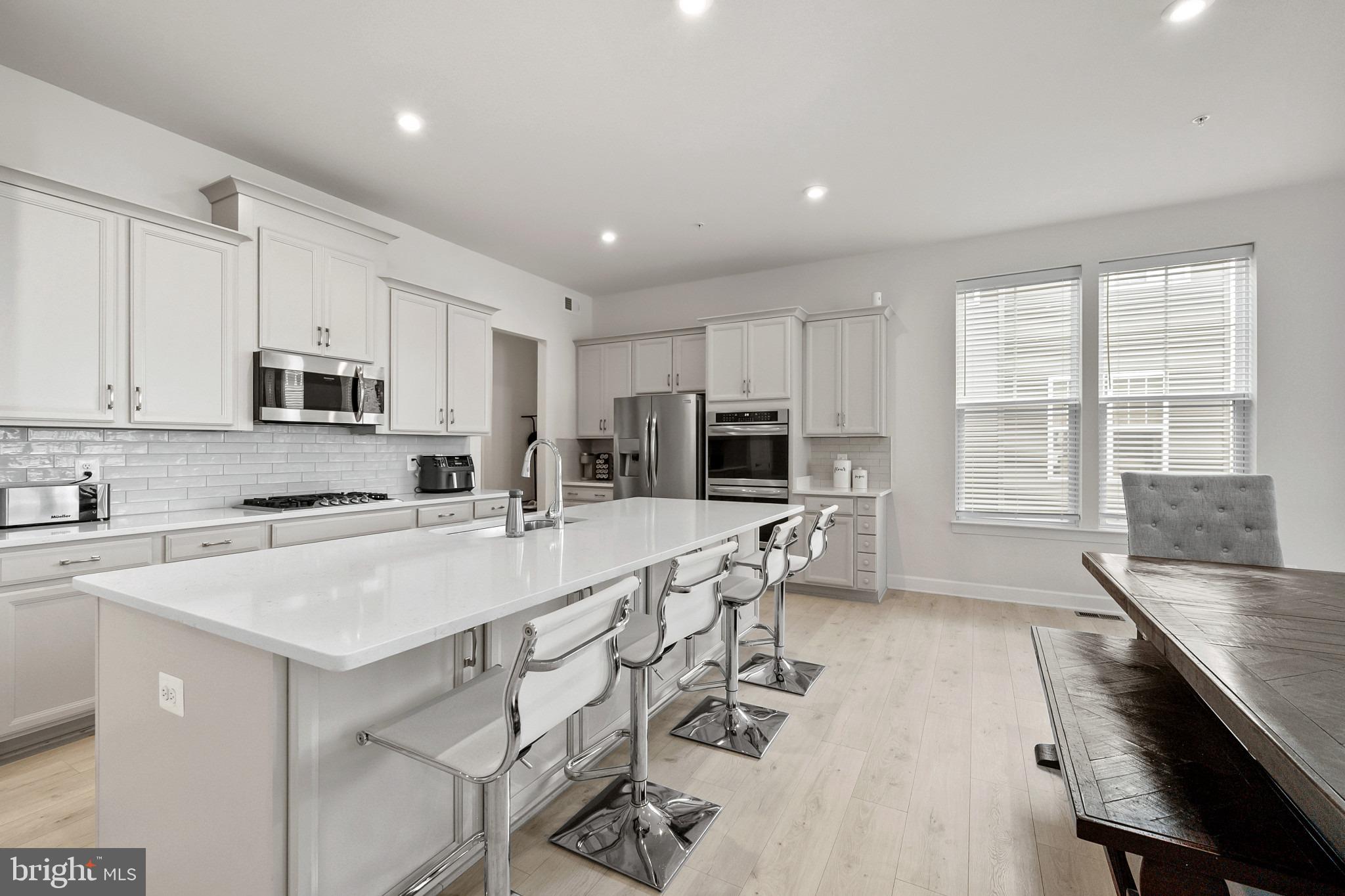 2885 BROAD WING DRIVE