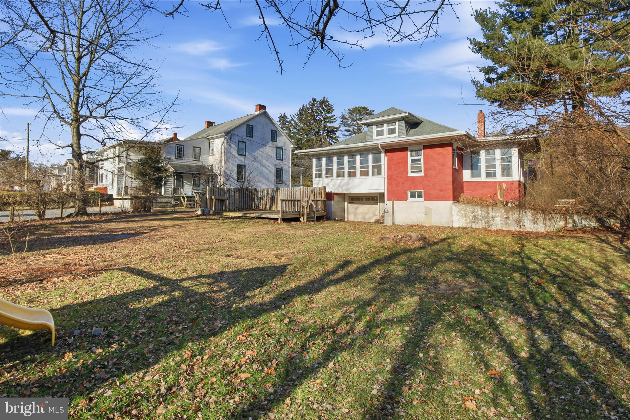 ADAMSTOWN - Residential